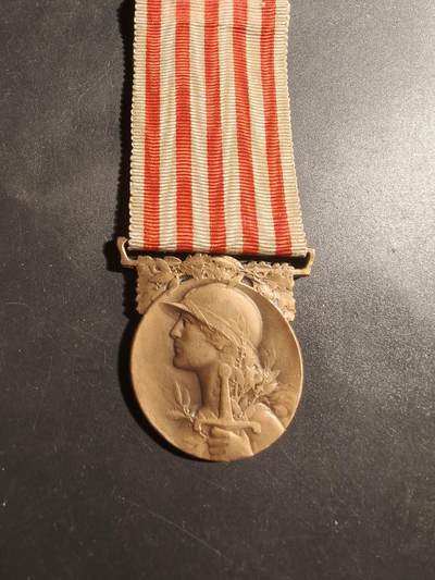 老王徽章第179期 - 法国一战纪念章