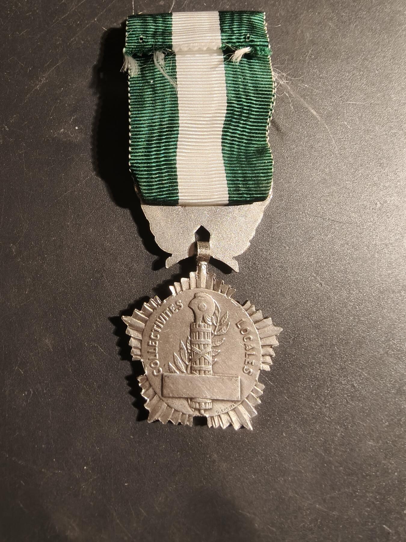 老王徽章第179期