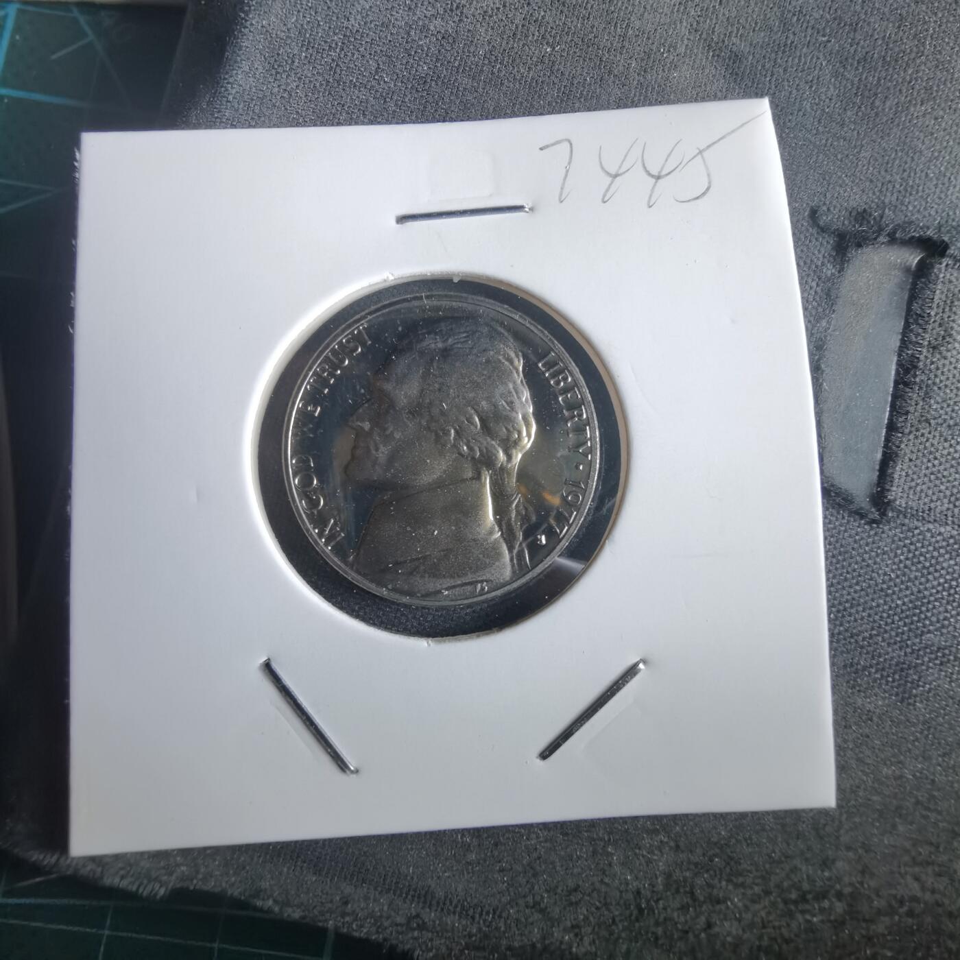 沼泽如烟--第974场 美国1977年5分精制币