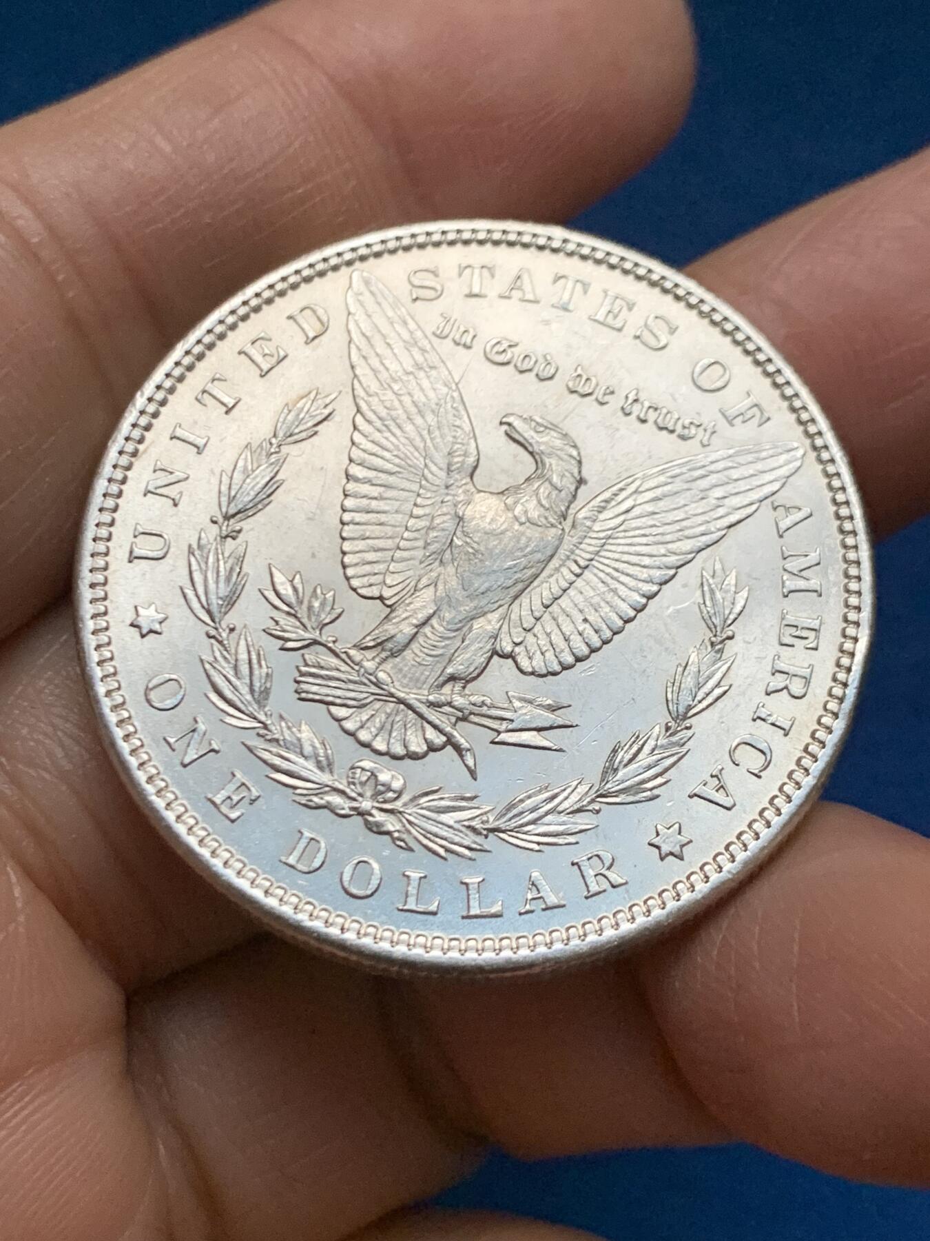 《竞宝斋》第461场 周日，周一，2场连拍 （全场包邮）欢迎送拍 美国 1889年 摩根 1美元 银币