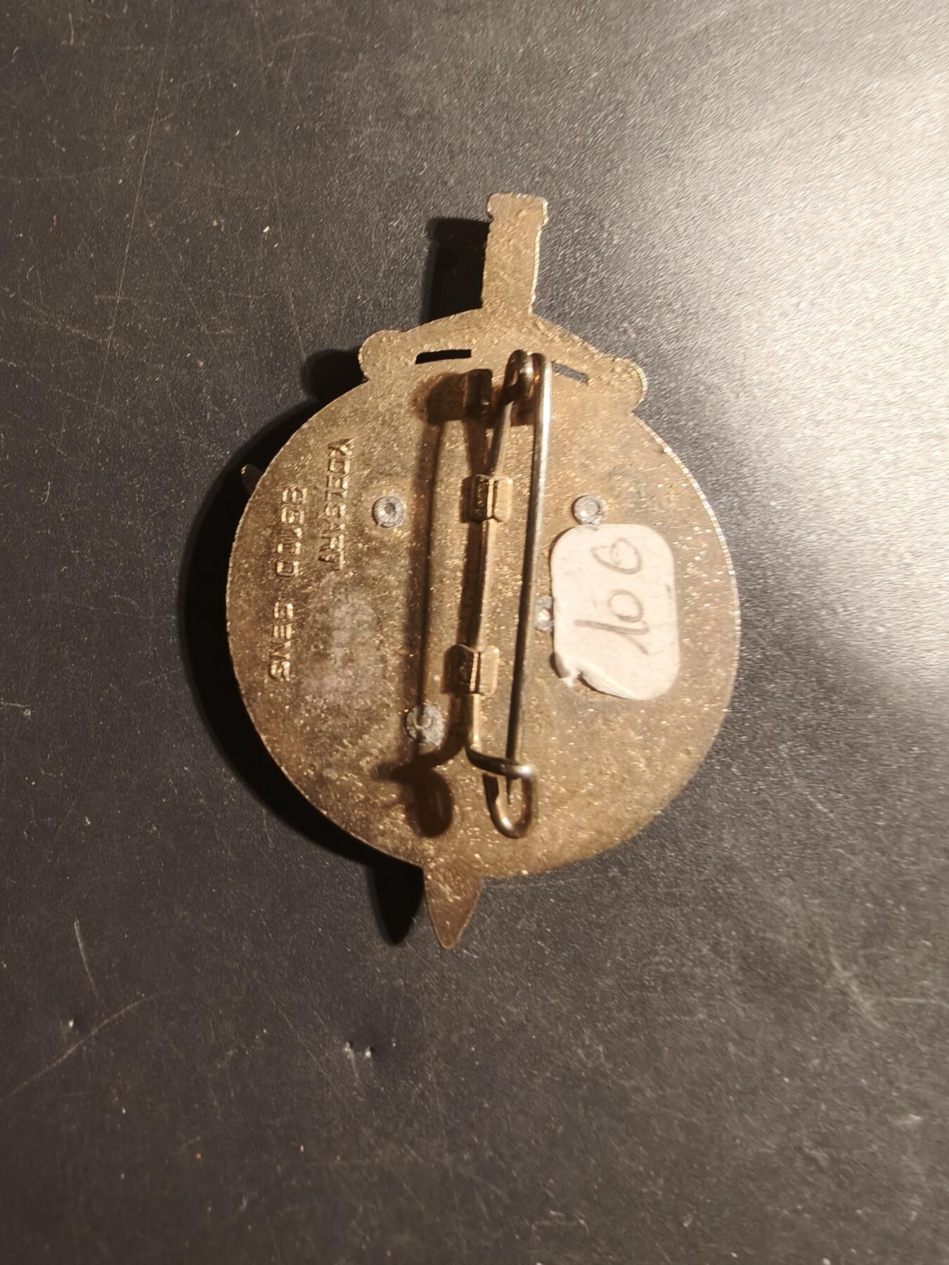 老王徽章第179期 法国陆军1983-84乍得“曼塔行动”证章