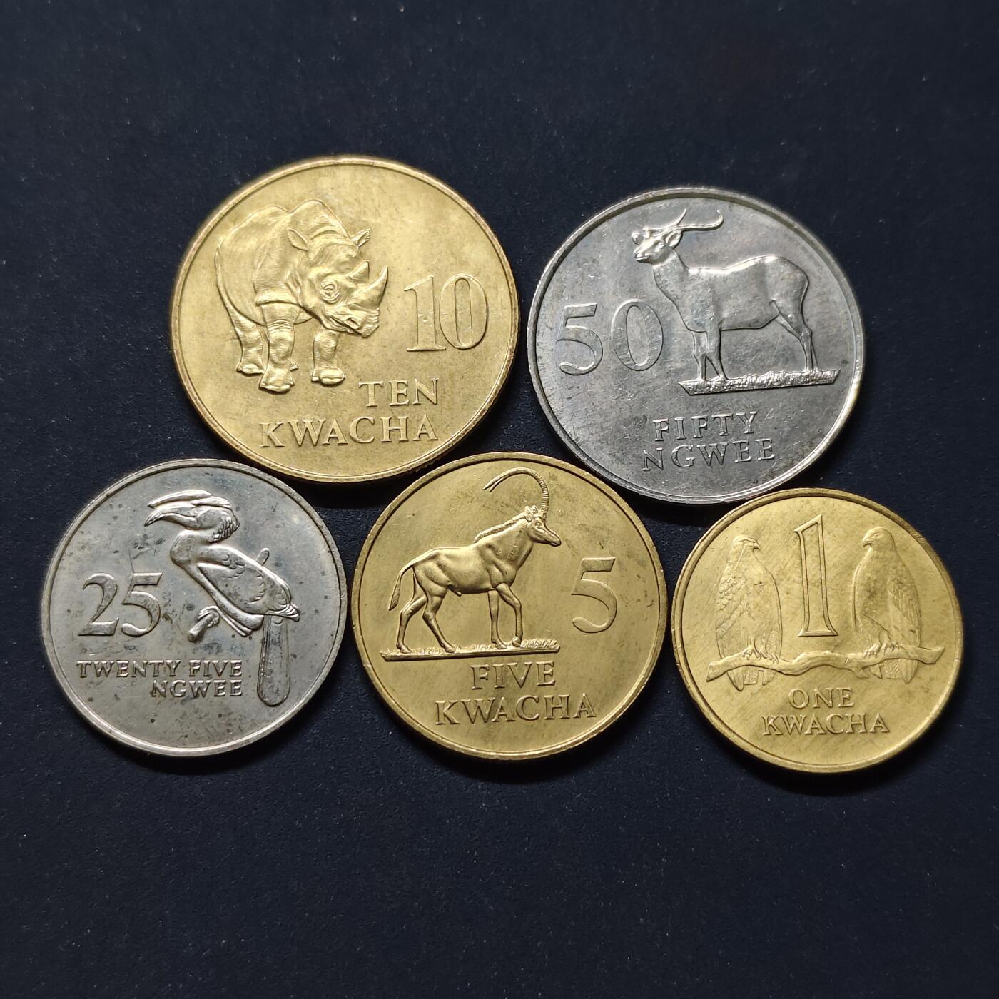 【全场包邮】纯粹捡漏拍498场-持续更新中 赞比亚1992年清年份5枚套币