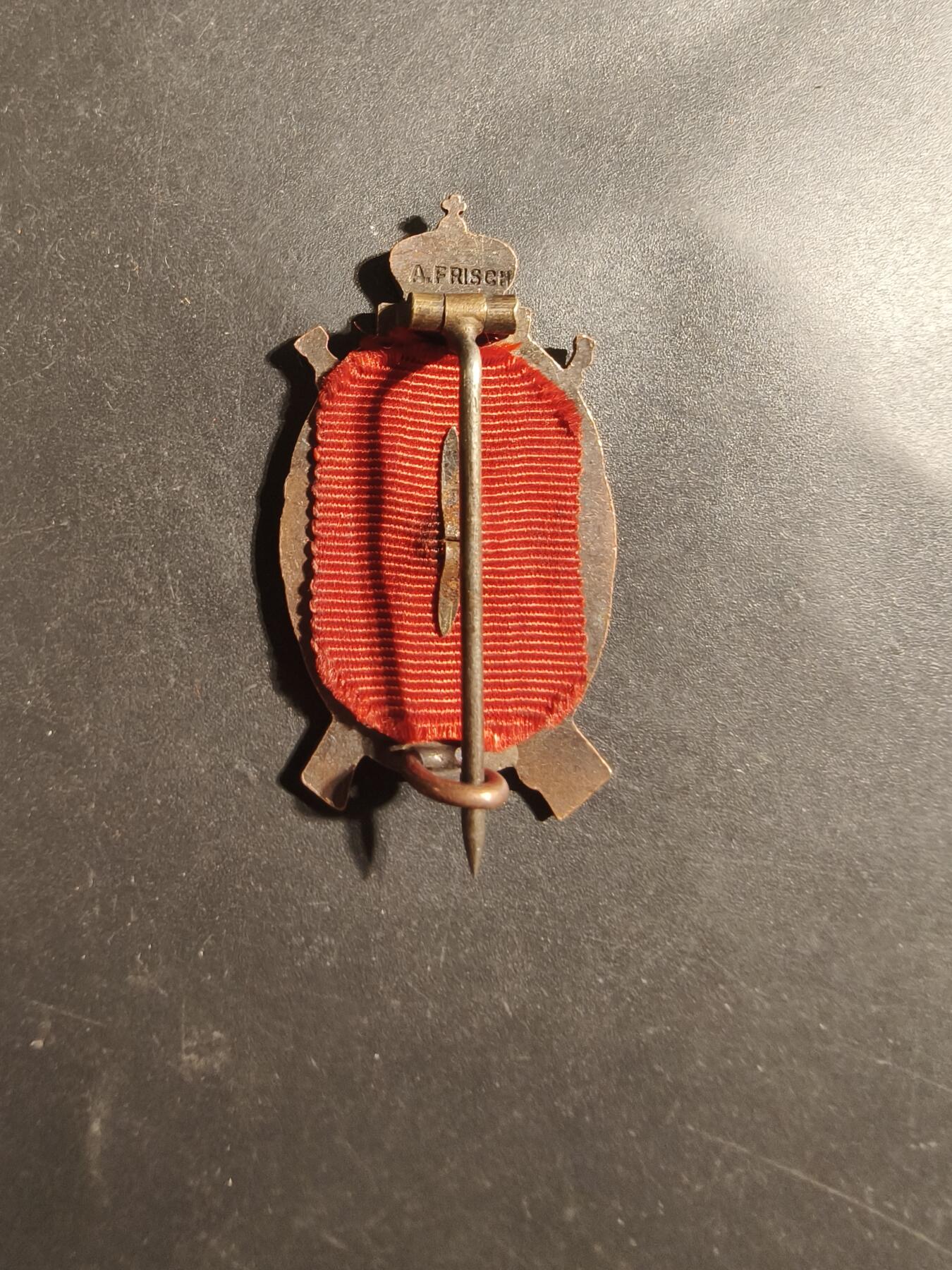 老王徽章第179期 挪威铜级军事射击证章