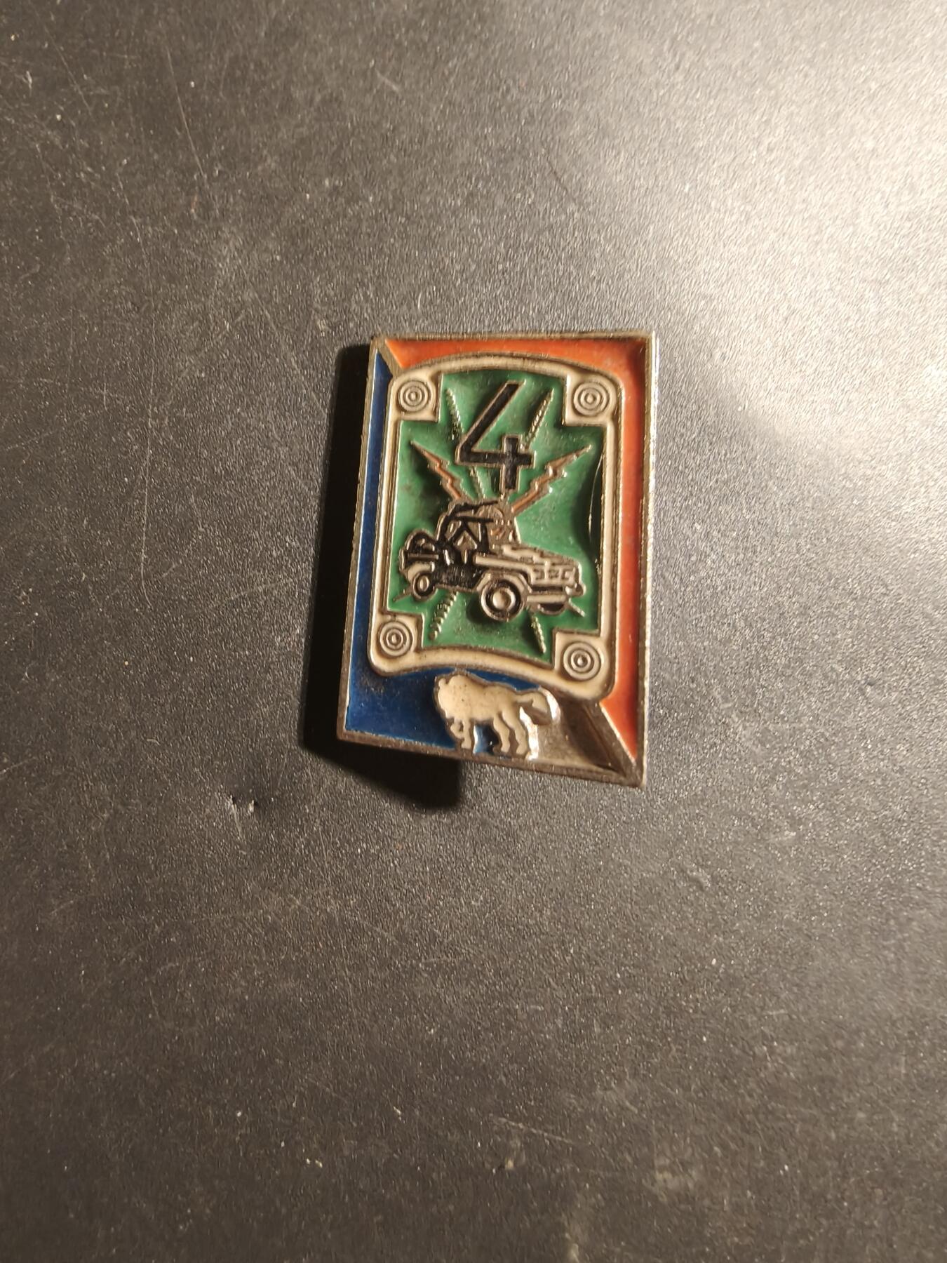 老王徽章第179期 法国陆军第4机动运输连证章