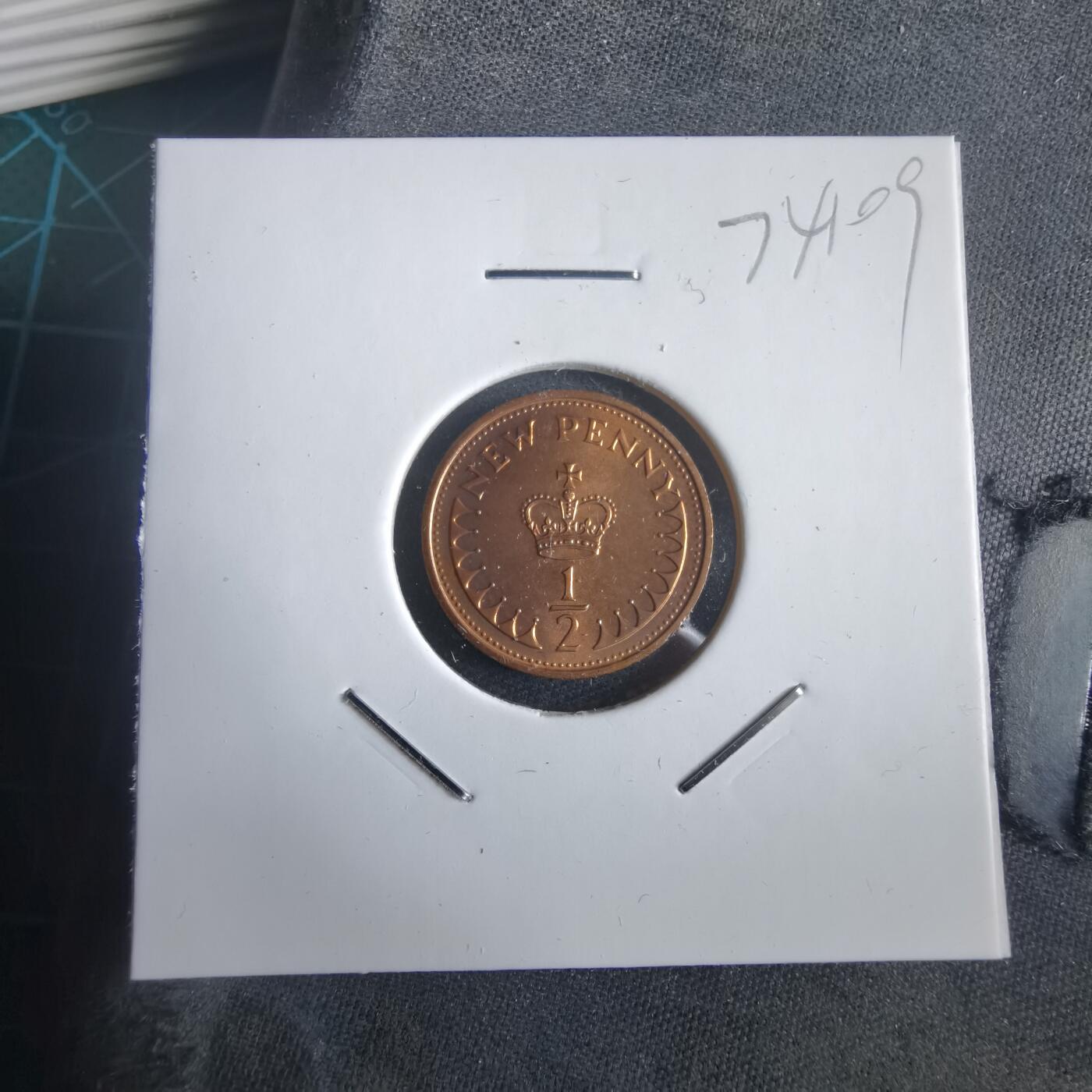 沼泽如烟--第974场 英国1971年半便士