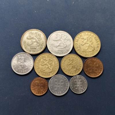 【全场包邮】纯粹捡漏拍498场-持续更新中 - 芬兰各年份各版本不同10枚一组-含1964年1马克银币【24毫米6.4克35%，估算纯银价约63元（按28元/克银价核算）】