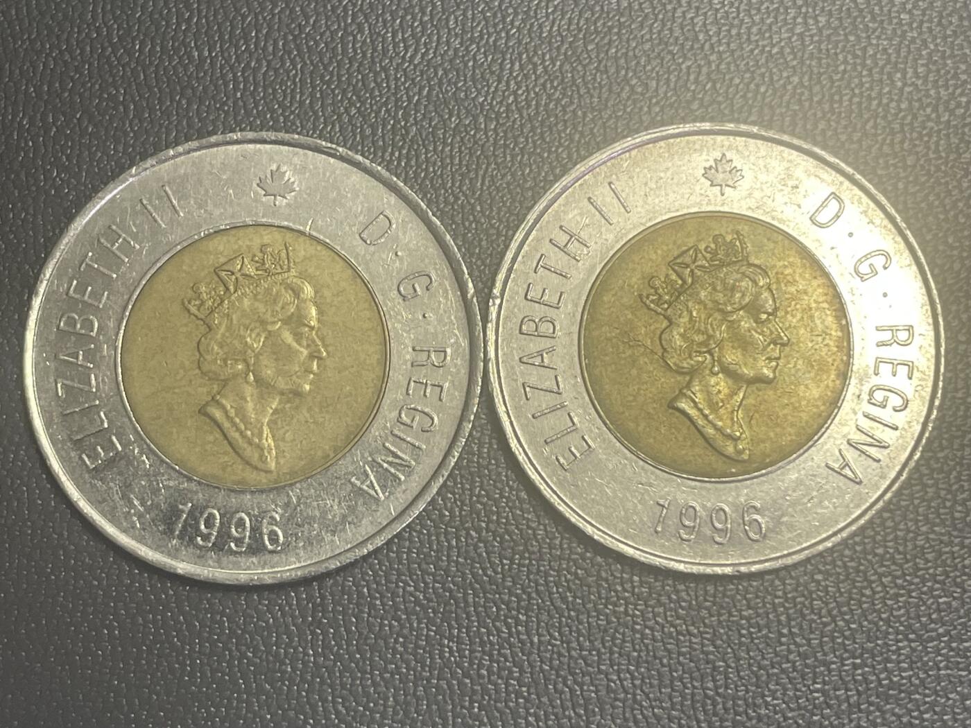 回流0125 加拿大1996年2加元双色币2枚 北极熊