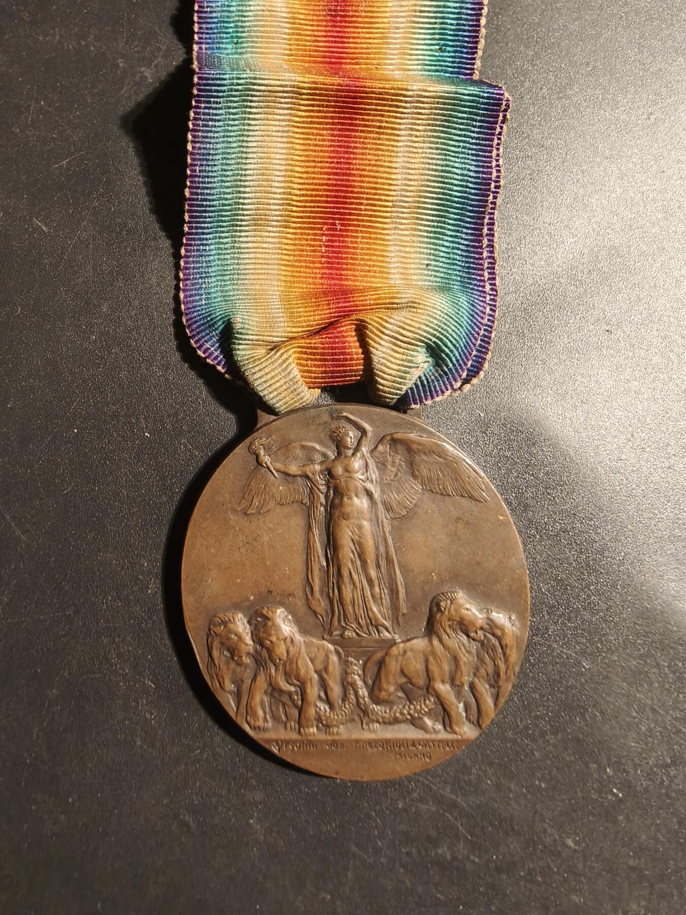 老王徽章第179期