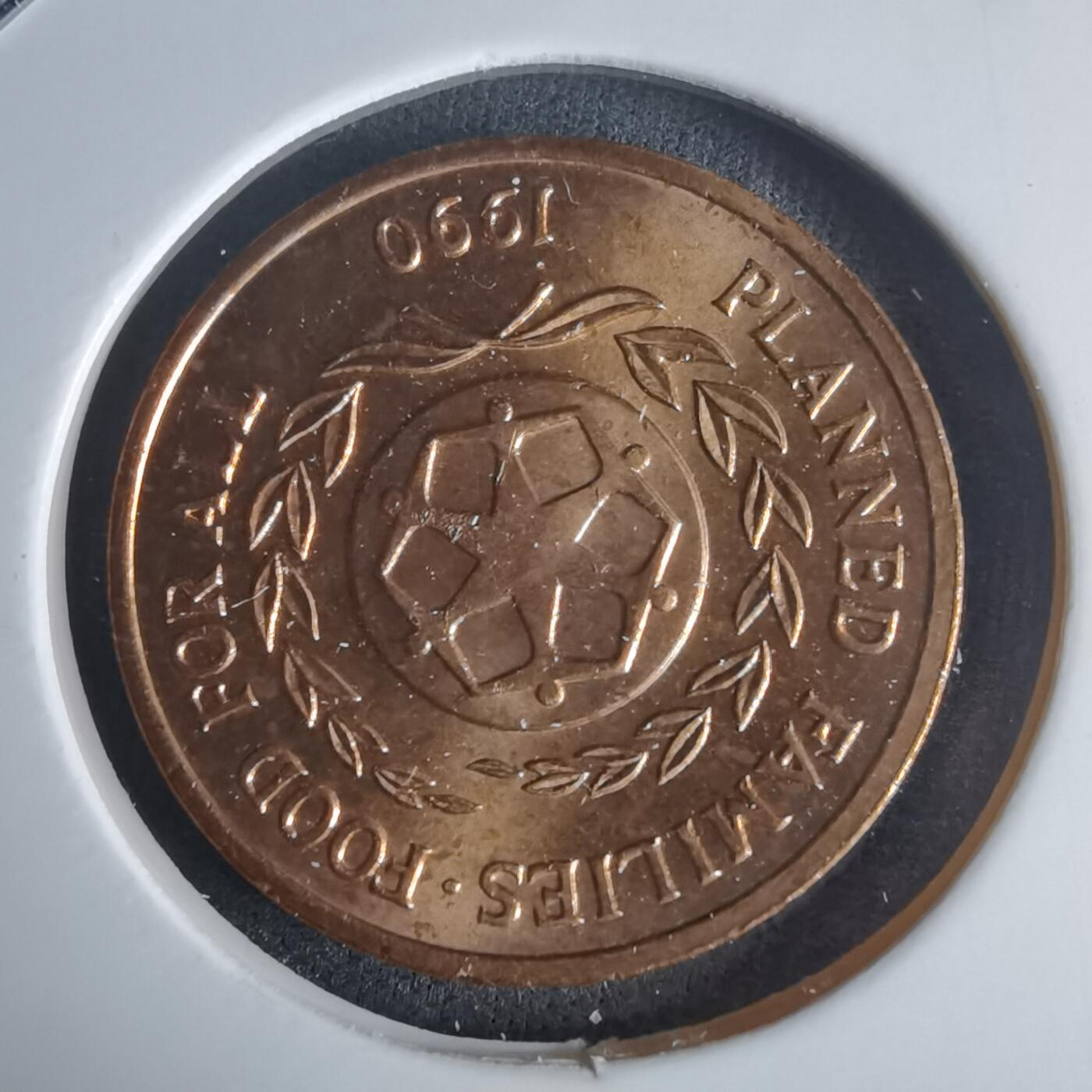 沼泽如烟--第975场 汤加1990年2分FAO