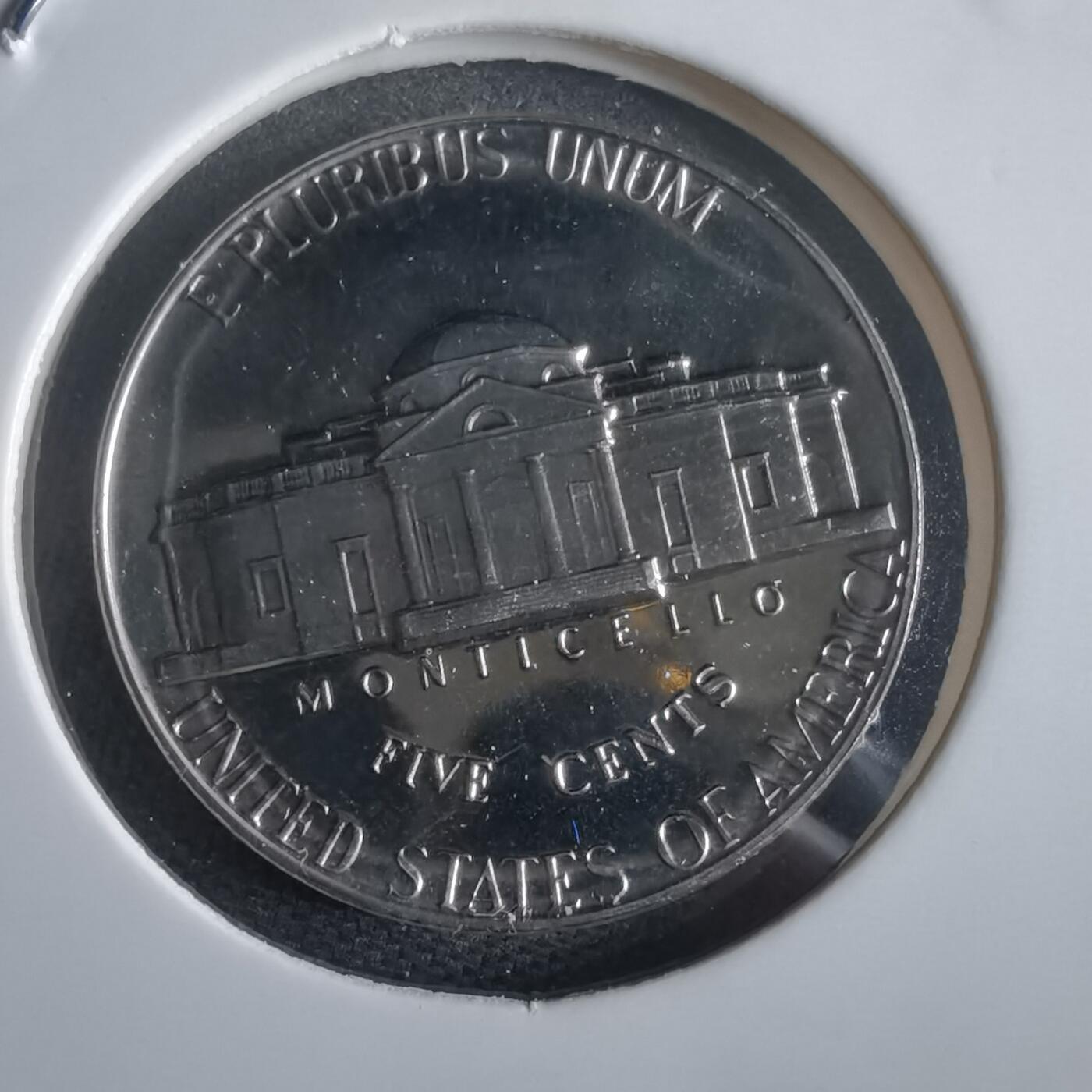 沼泽如烟--第974场 美国1975年5分精制币