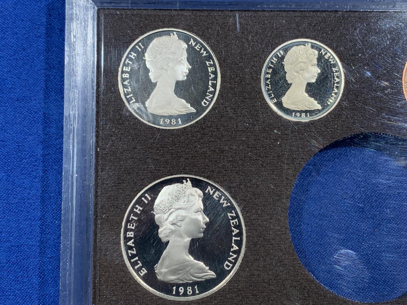 《竞宝斋》第461场 周日，周一，2场连拍 （全场包邮）欢迎送拍 新西兰1981年六枚装 细节见图