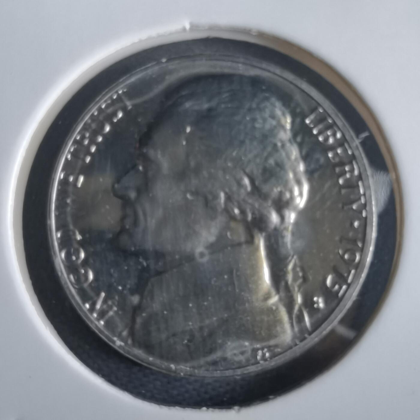 沼泽如烟--第974场 美国1975年5分精制币