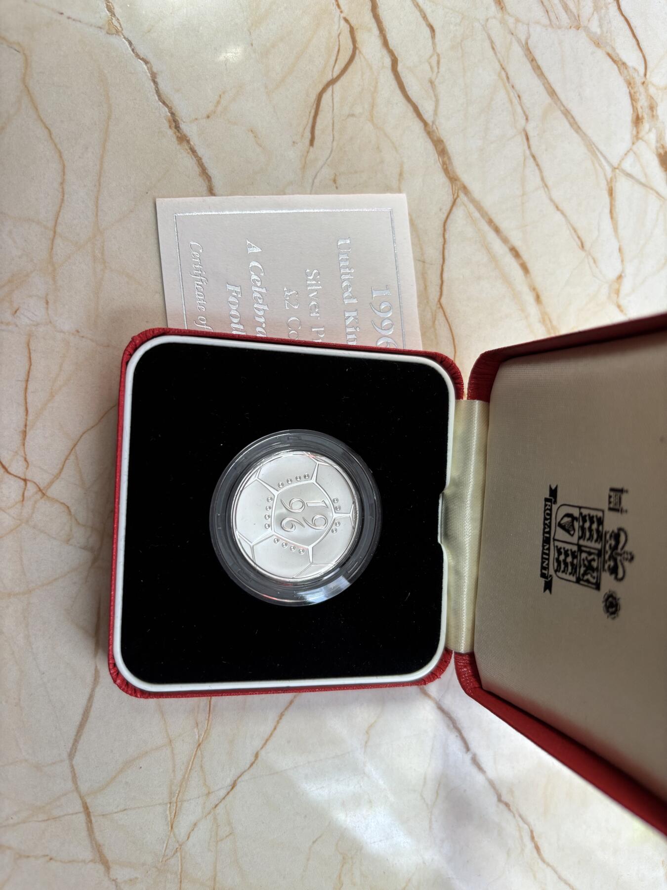 第189期拍卖 英国1996年1996年足球欧洲杯 2英镑精制银币，925银 15.98克 发行量：50000枚