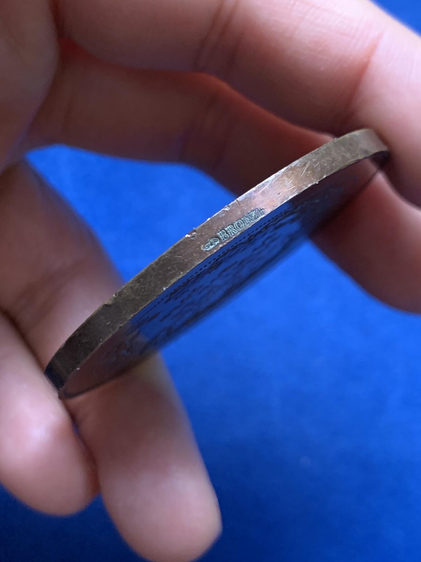 《竞宝斋》第461场 周日，周一，2场连拍 （全场包邮）欢迎送拍 法国战争部颁发玛丽安娜铜章 58.9克 50.3mm 丰饶角铜标