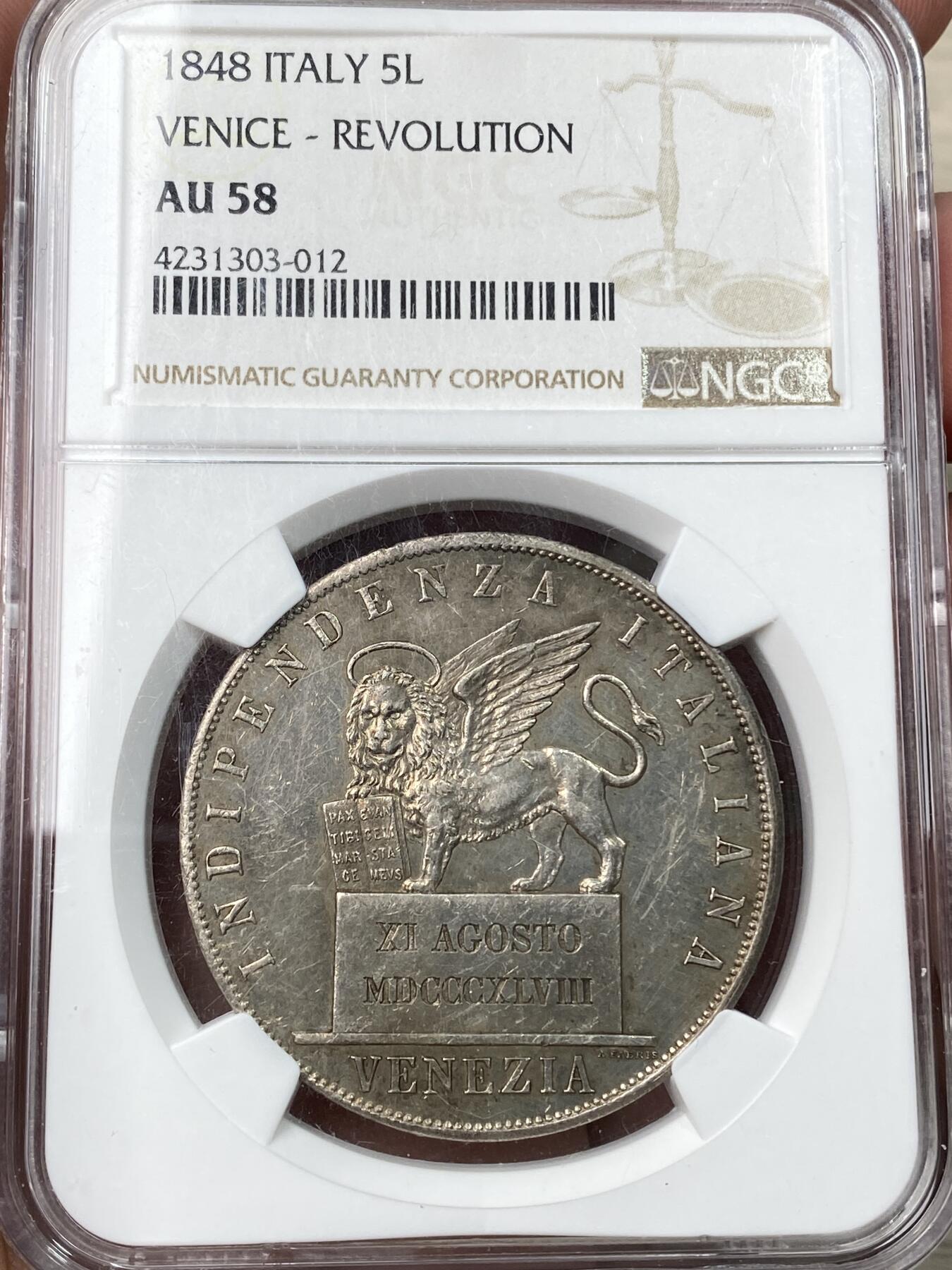 万国钱币拍卖第059期 NGC AU58 1848威尼斯临时政府飞狮5里拉银币 意大利名誉品种 单年发行6011枚 飞狮站立在石碑上的设计威武雄壮