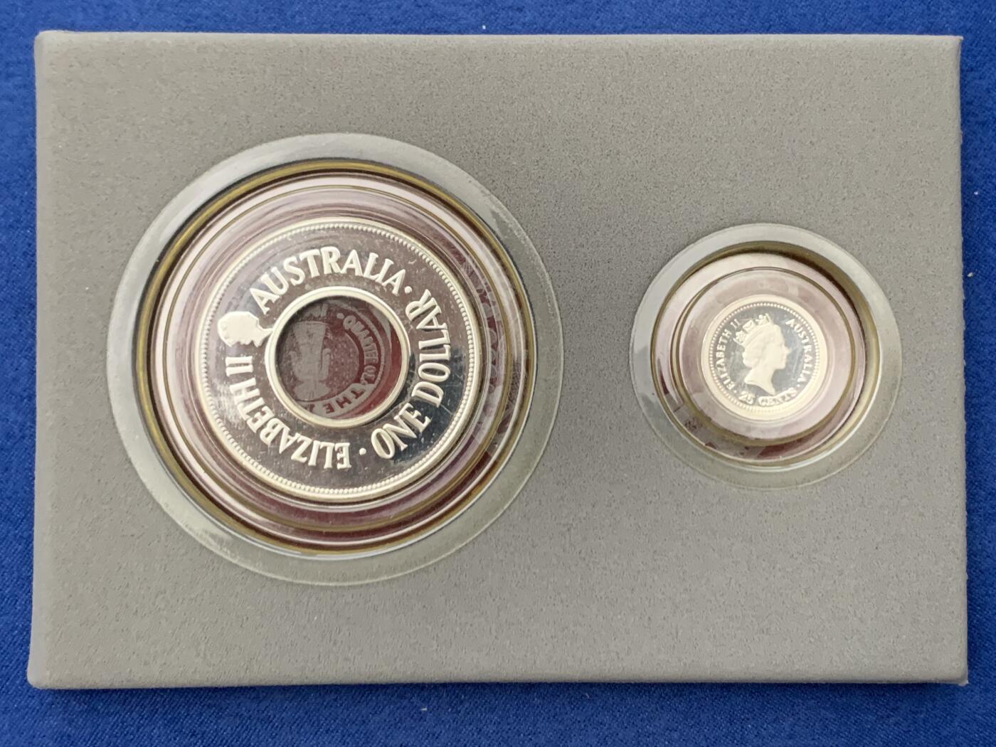 《竞宝斋》第461场 周日，周一，2场连拍 （全场包邮）欢迎送拍 获奖币 1988年澳大利亚子母币土著文化原装套币 1.25盎司精制币 含纯银40克左右