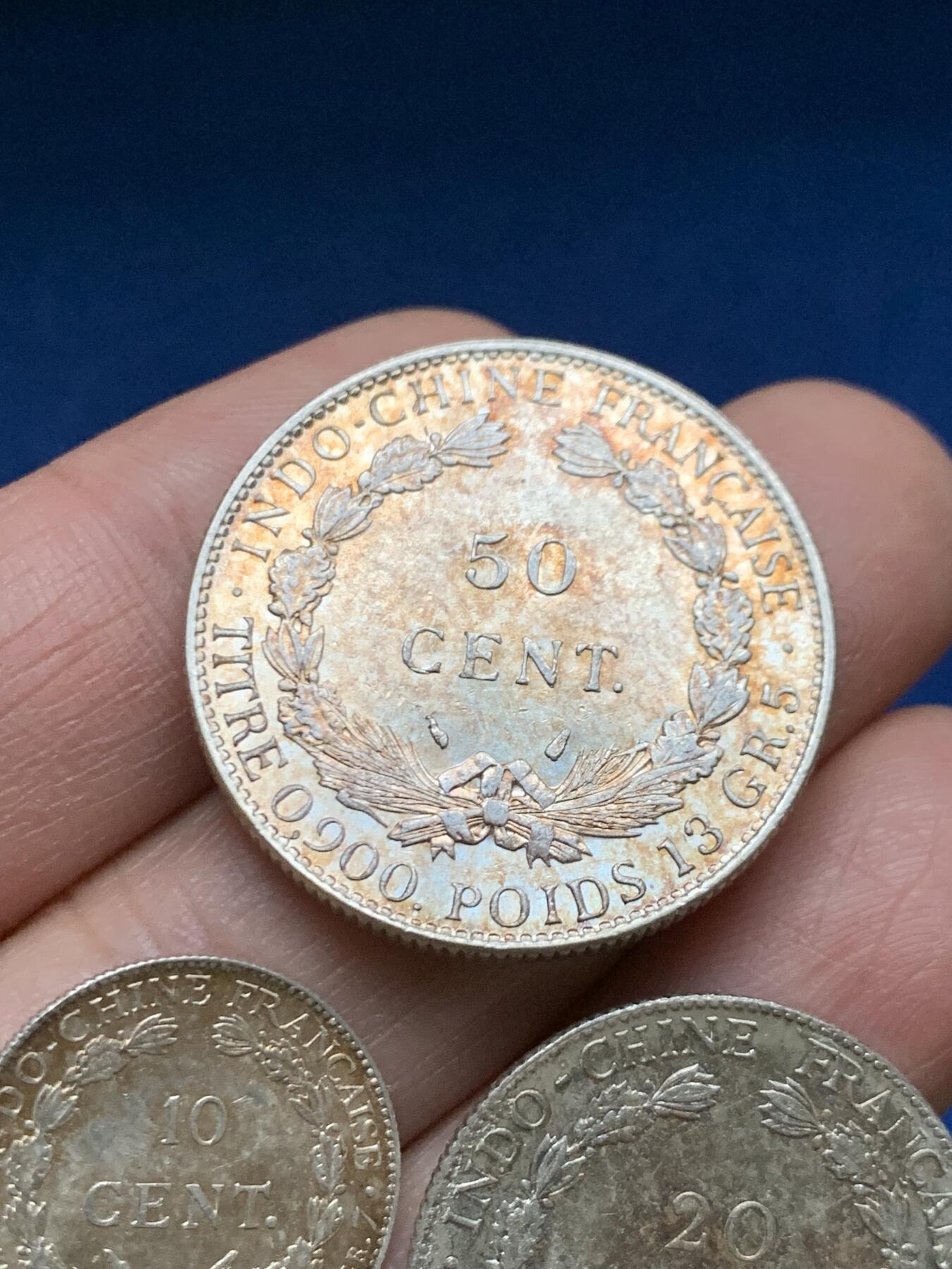 《竞宝斋》第461场 周日，周一，2场连拍 （全场包邮）欢迎送拍 三枚一组 法属印度支那坐洋50分20分10分银币 好品好状态