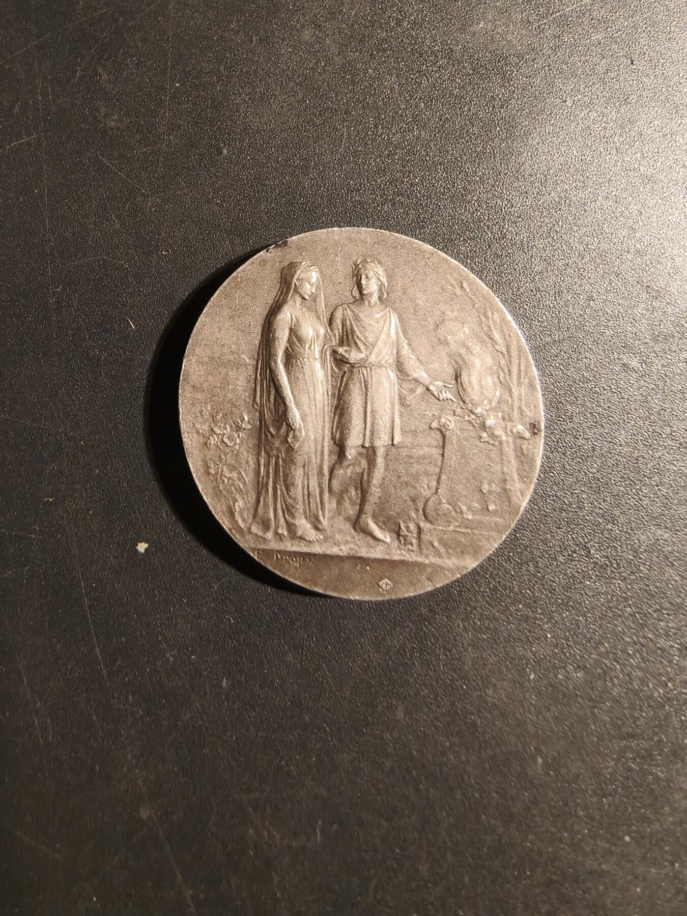 老王徽章第179期