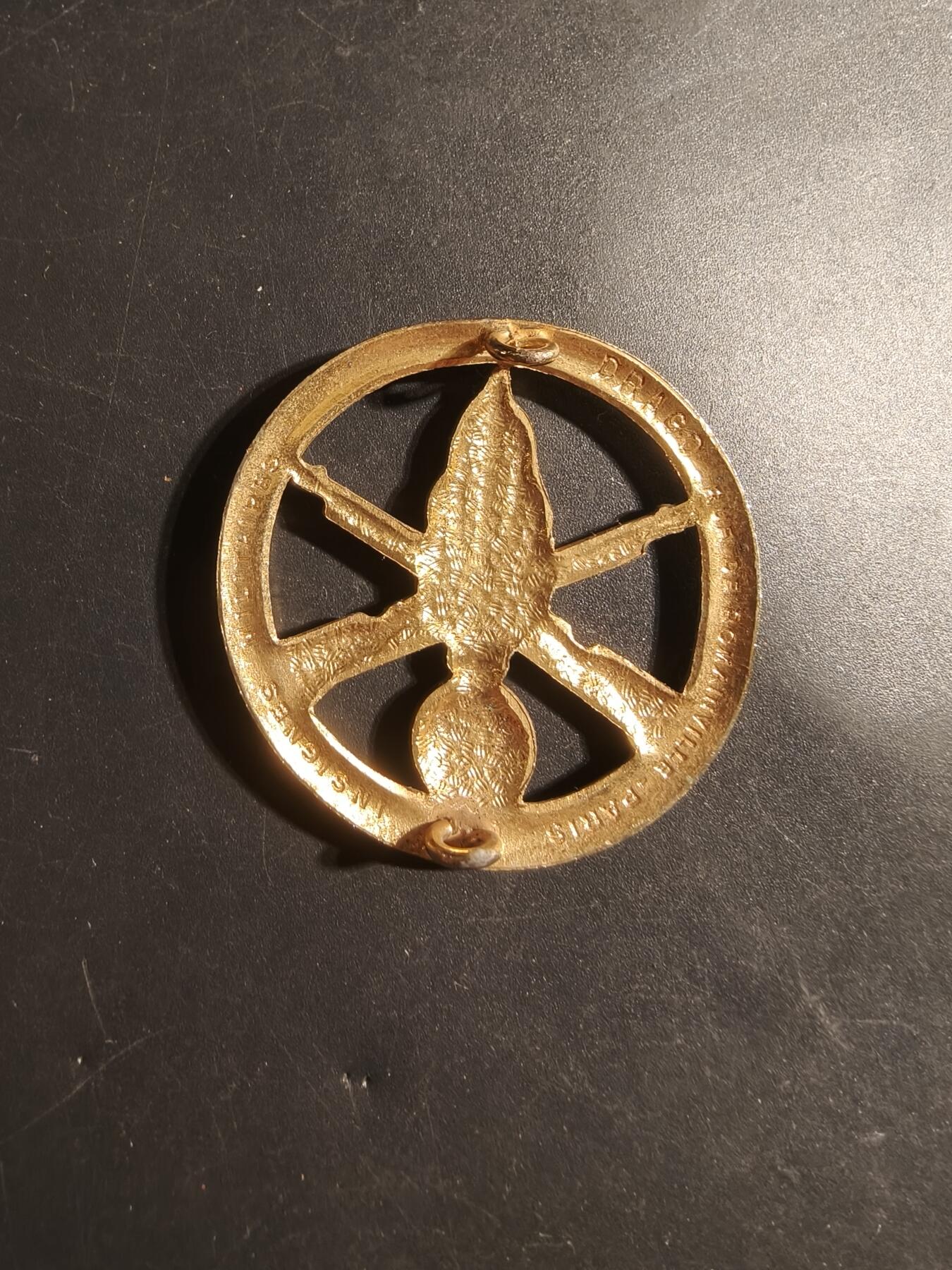 老王徽章第179期 法国步兵贝雷帽徽