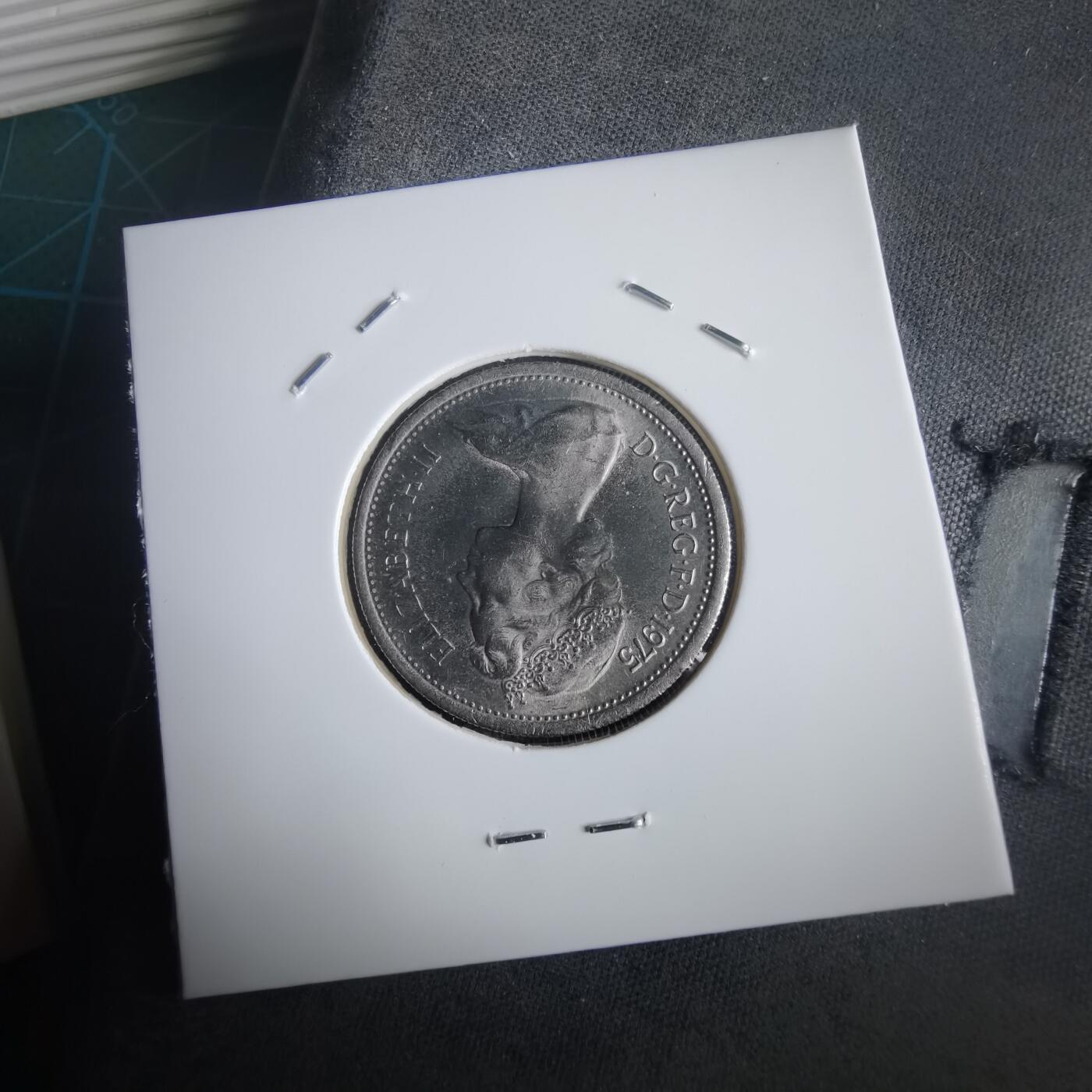 沼泽如烟--第974场 英国1975年5便士