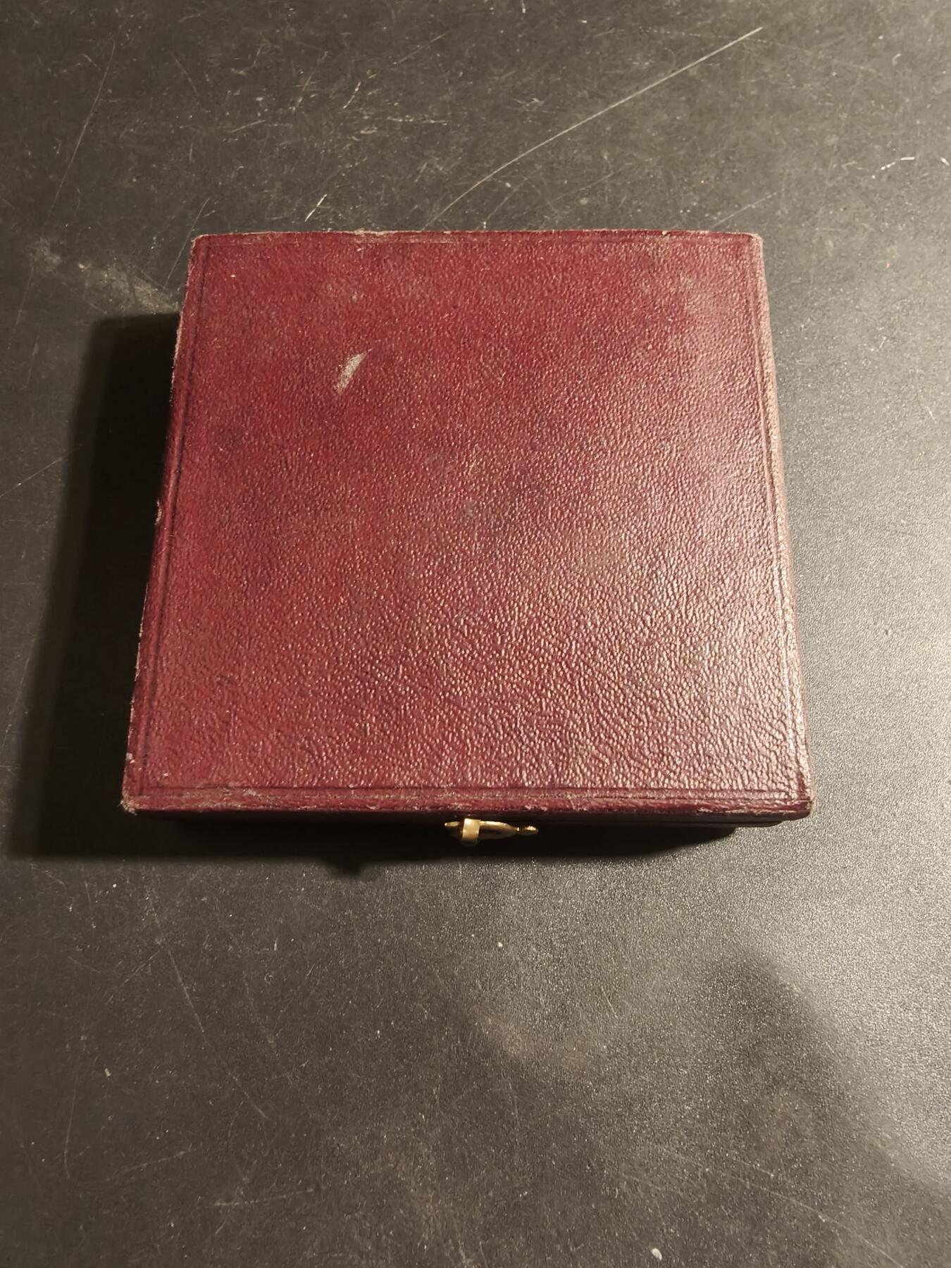 老王徽章第179期 法国战争部战争准备大铜章     原盒    大师Grandhomme作品     直径50mm     重量63.7g