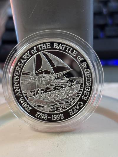 第189期拍卖 - 伯利兹1998年圣乔治湾战役200周年纪念银币，925银，28.28克，发行5000枚