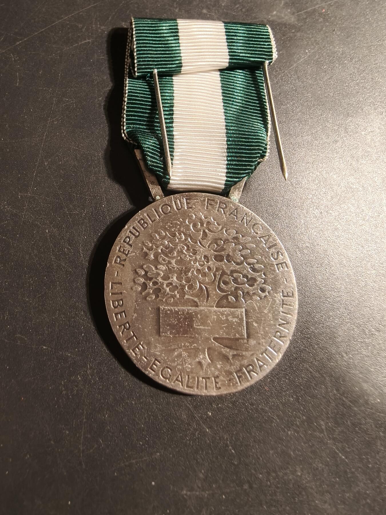 老王徽章第179期