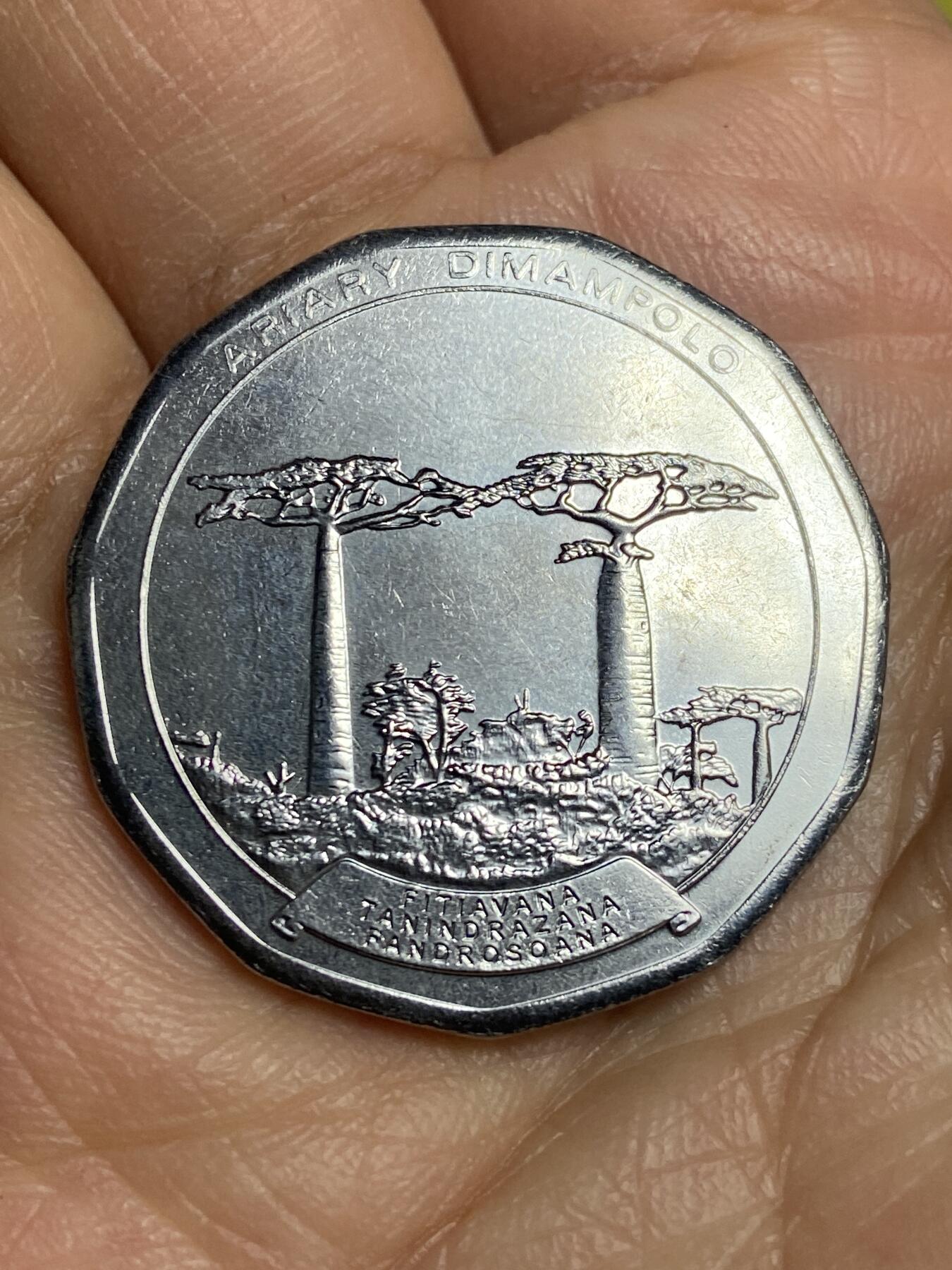 2026年第十五场(总第一百八十四场）外国好品散币场(免佣金) 马达加斯加🇲🇬2021年50法郎