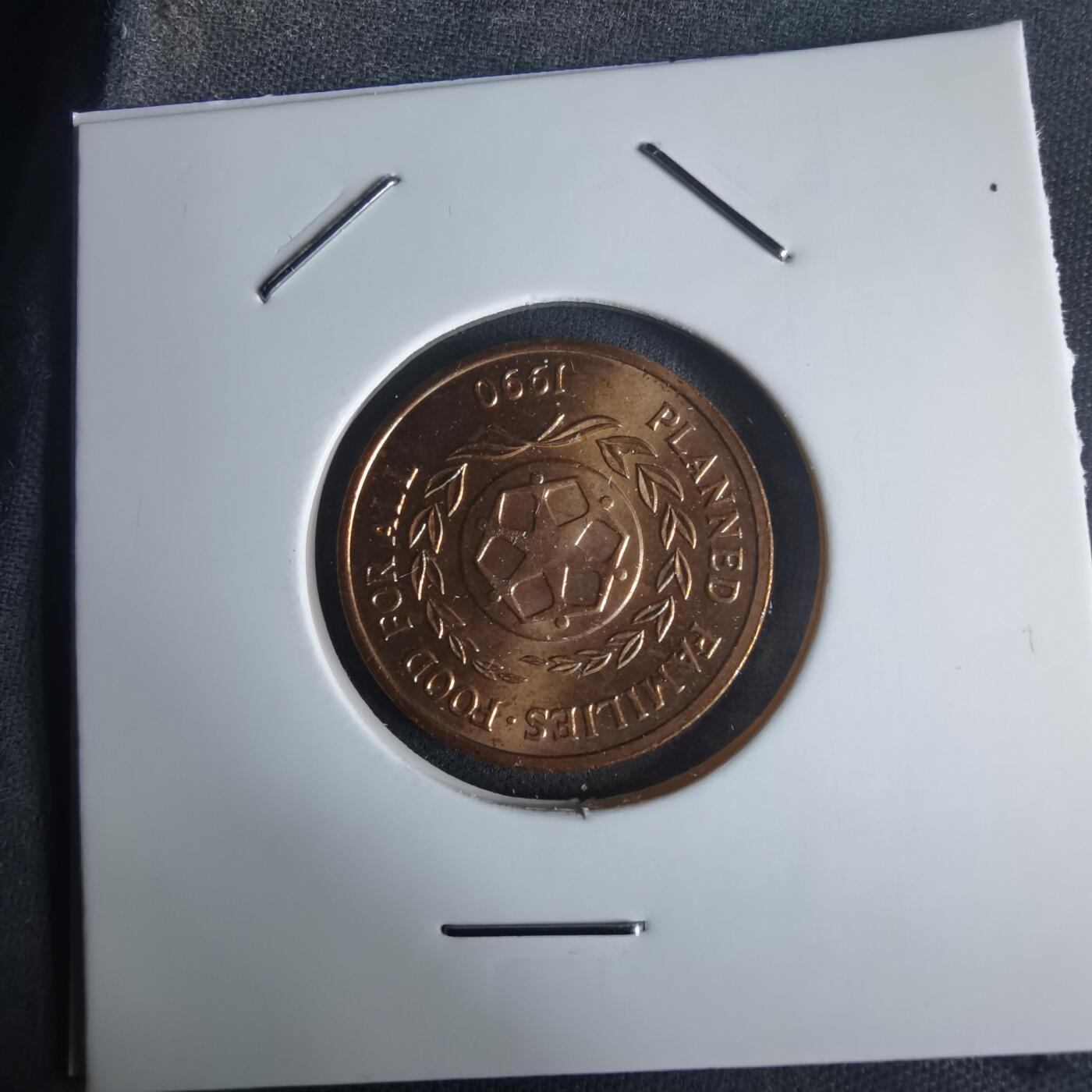 沼泽如烟--第975场 汤加1990年2分FAO