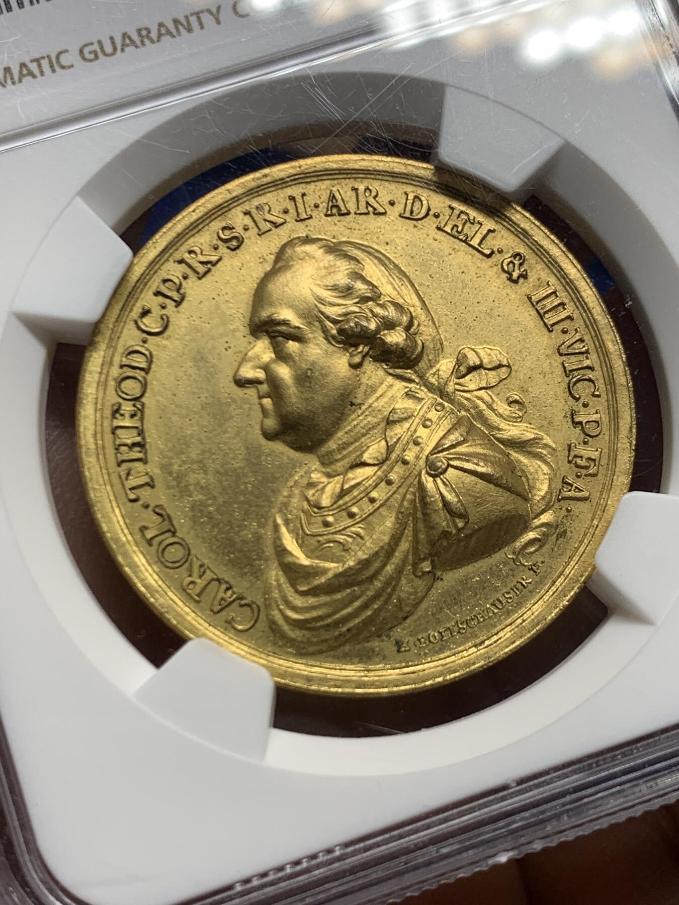 《竞宝斋》第461场 周日，周一，2场连拍 （全场包邮）欢迎送拍 NGC MS63 德国普法尔茨选侯国 纪念选侯卡尔·特奥多尔执政50周年镀金铜章 罕见品种