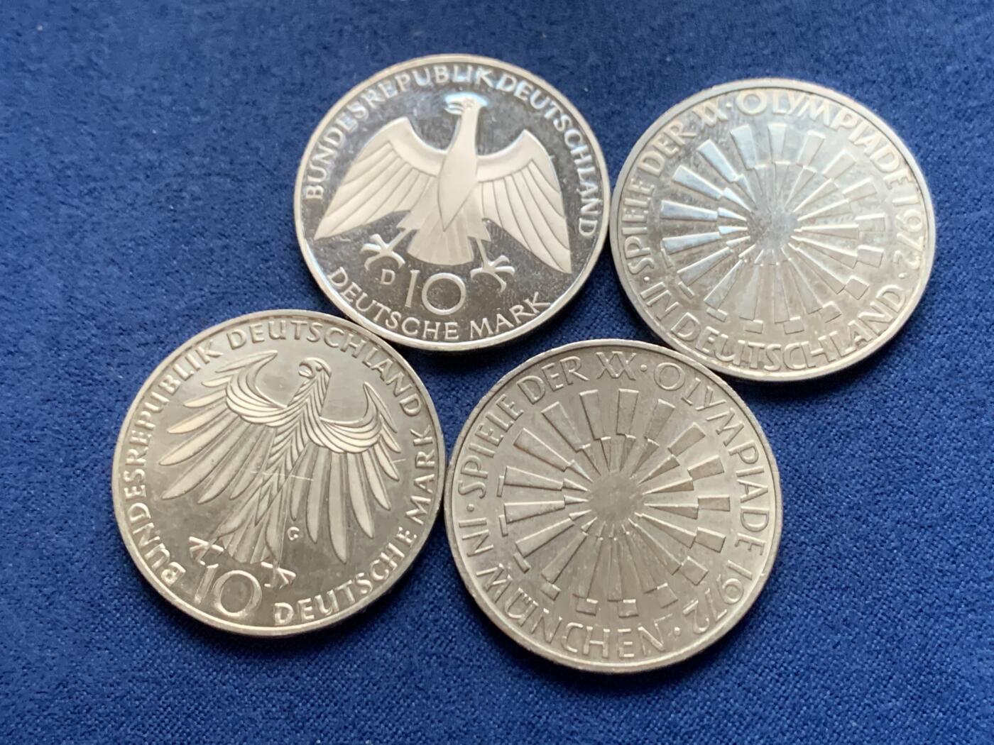 《竞宝斋》第461场 周日，周一，2场连拍 （全场包邮）欢迎送拍 四枚一组 1972年德国慕尼黑奥运会10马克纪念银币 直径约：32.3mm/枚，总重约：61.6克，625银