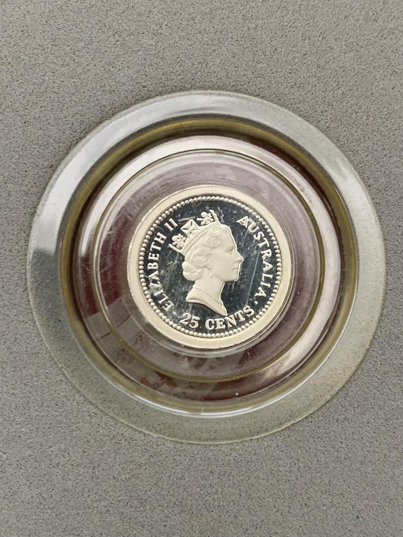 《竞宝斋》第461场 周日，周一，2场连拍 （全场包邮）欢迎送拍 获奖币 1988年澳大利亚子母币土著文化原装套币 1.25盎司精制币 含纯银40克左右