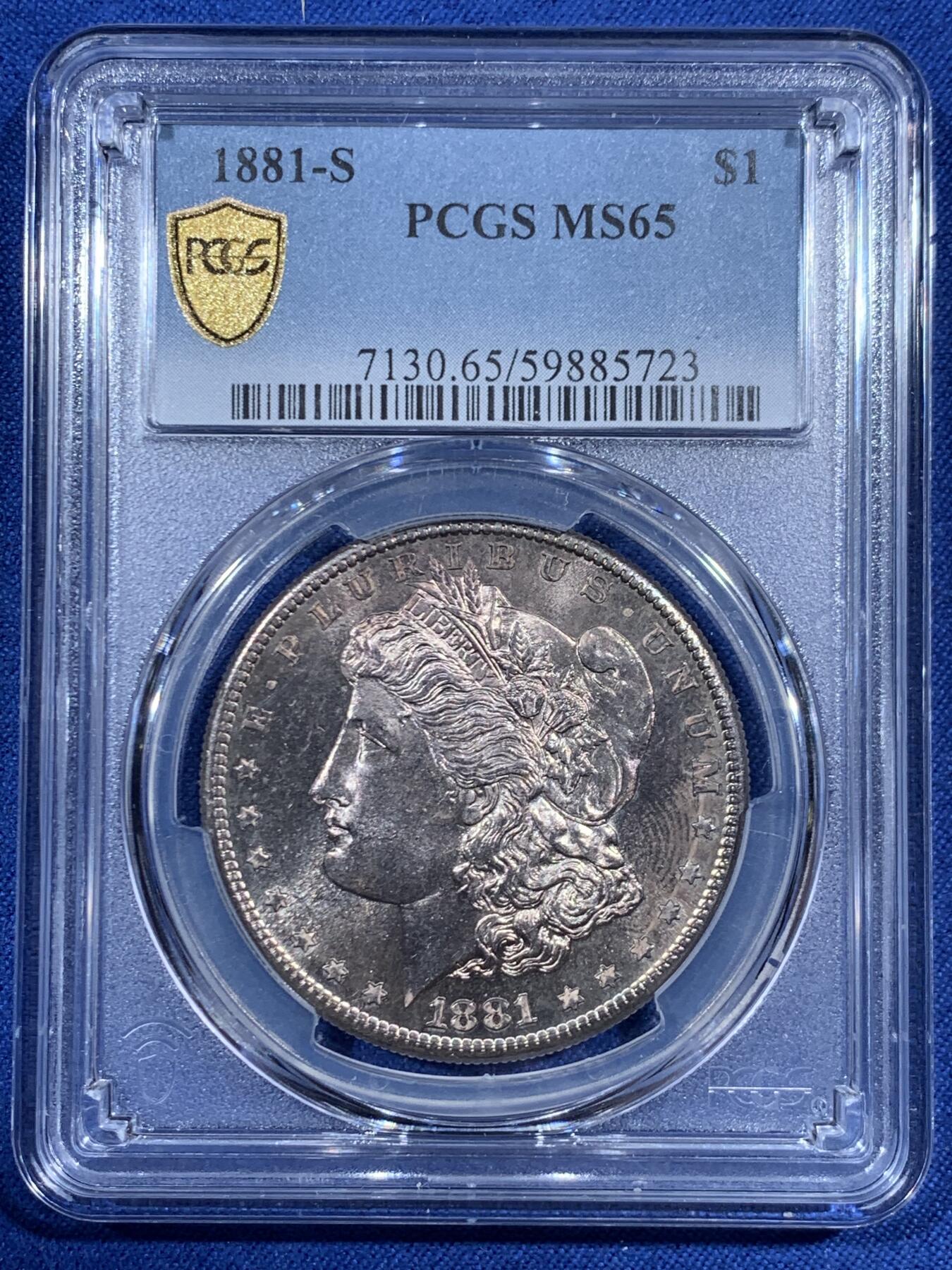 《竞宝斋》第461场 周日，周一，2场连拍 （全场包邮）欢迎送拍 PCGS MS65 美国 1881年s版 摩根1美元银币 淡紫色包浆 转光漂亮