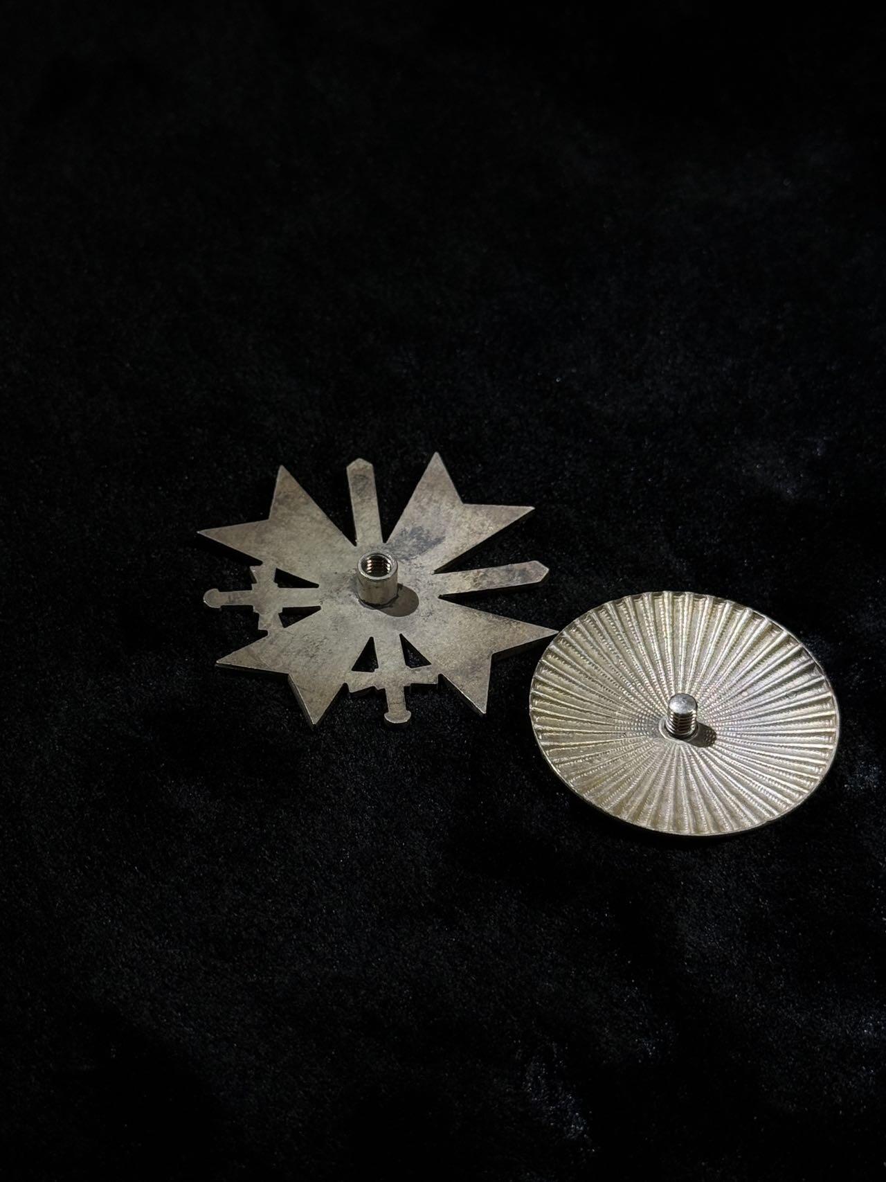 戎马世界章牌大赏第110期 铭记历史！珍爱和平！德国二战一级战功十字勋章  铜制贝壳轮