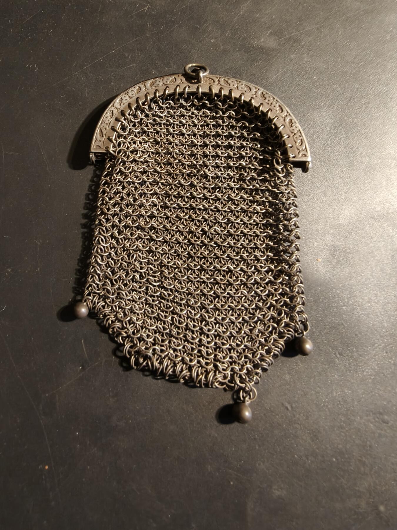 老王徽章第179期 法国银钱袋    野猪头银标    37.5g    