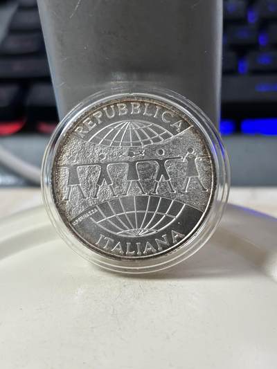 第189期拍卖 - 意大利2006年联合国儿童基金会成立60周年磨砂银币，925银，22克