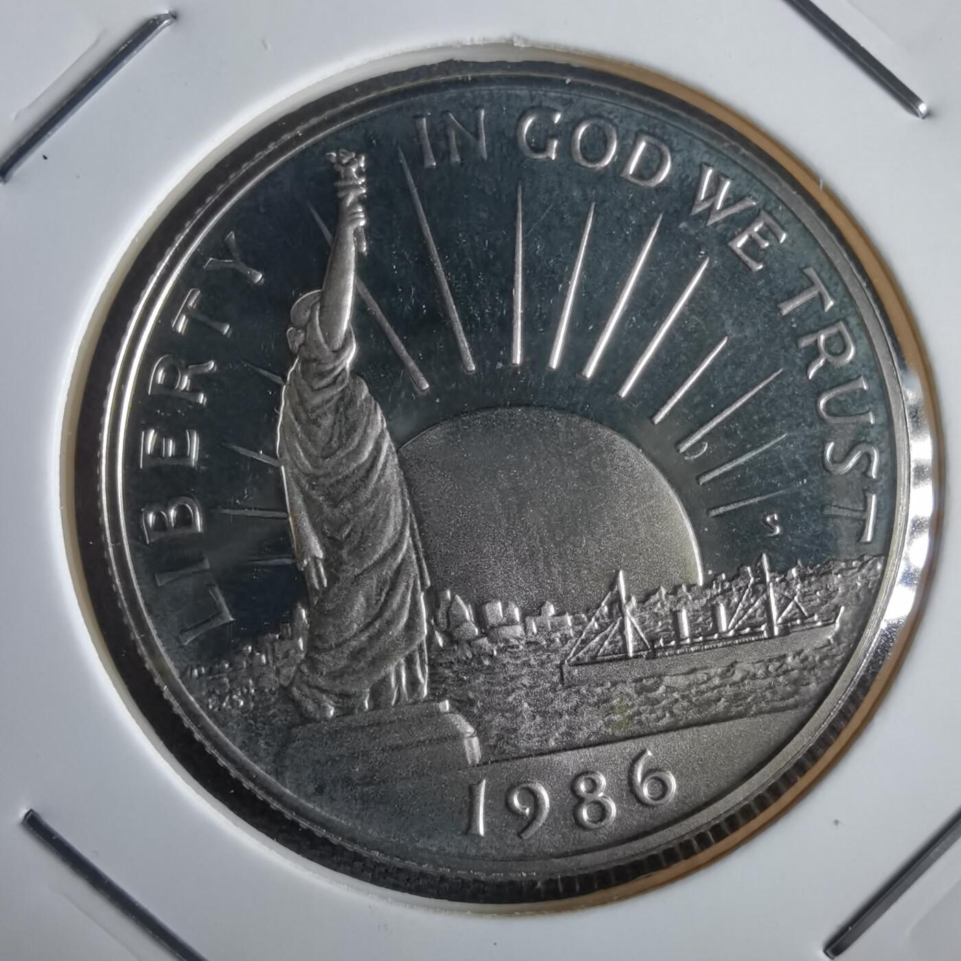 沼泽如烟--第974场 美国1986年50分精制币纪念币