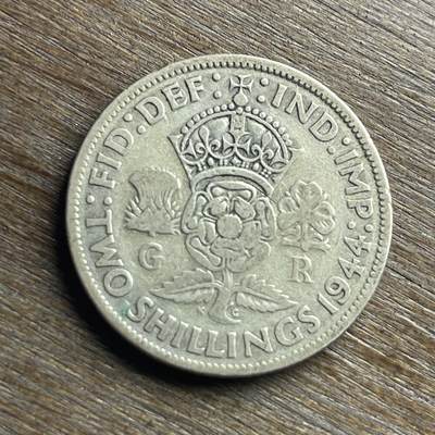 【铜匠收藏】★第140加场★精品老铜币 硬币专场 不寄存，200包邮。不满200元，支付5元运费。《接受代拍 代送NGC评级》 - 100【无寄存】1944 乔六 2先令 银币