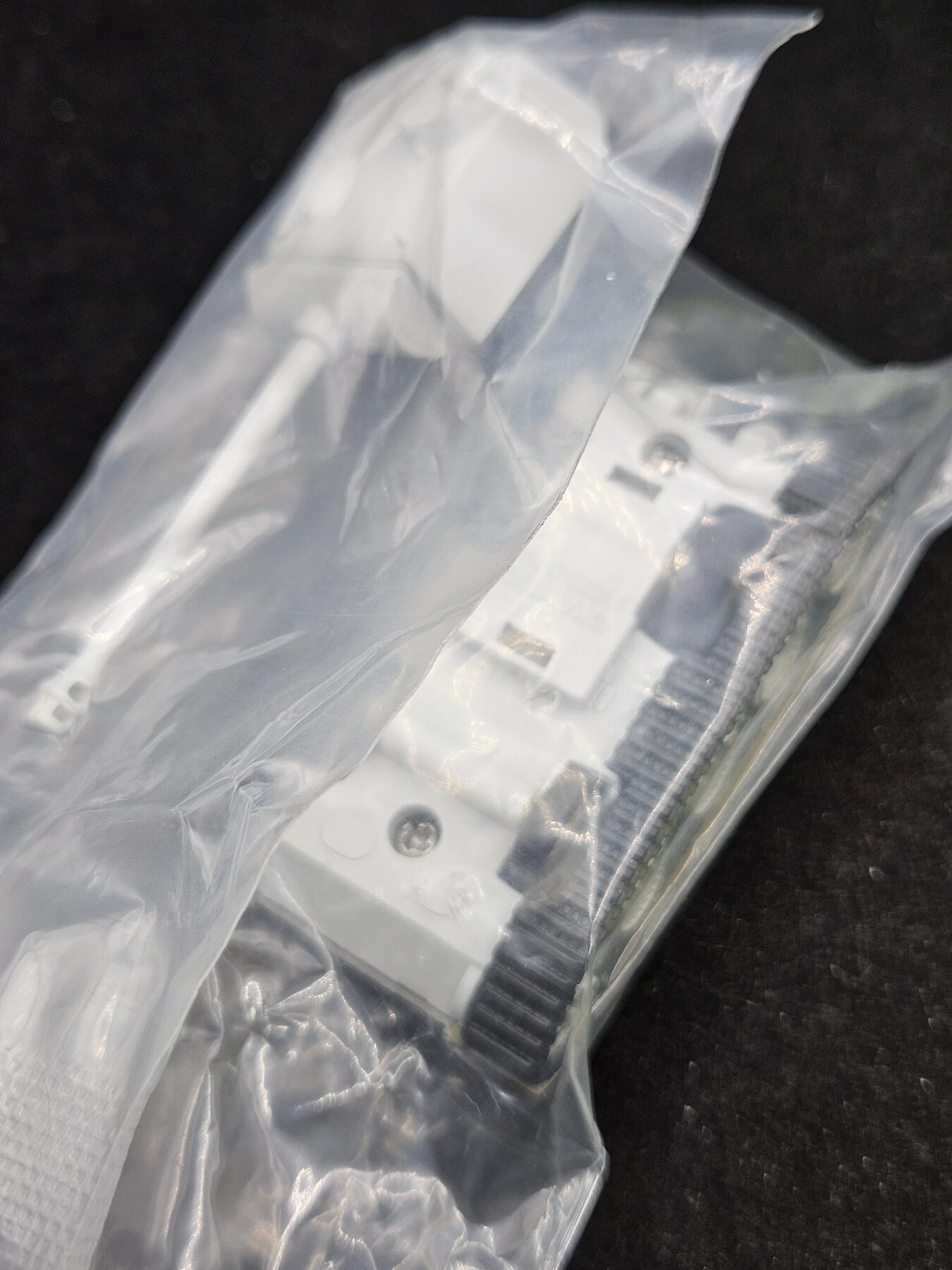 0元起拍勋章 第329期 咸鱼国勋章拍卖专场 1月28日（周三）下午6：00开始 日本坦克扭蛋