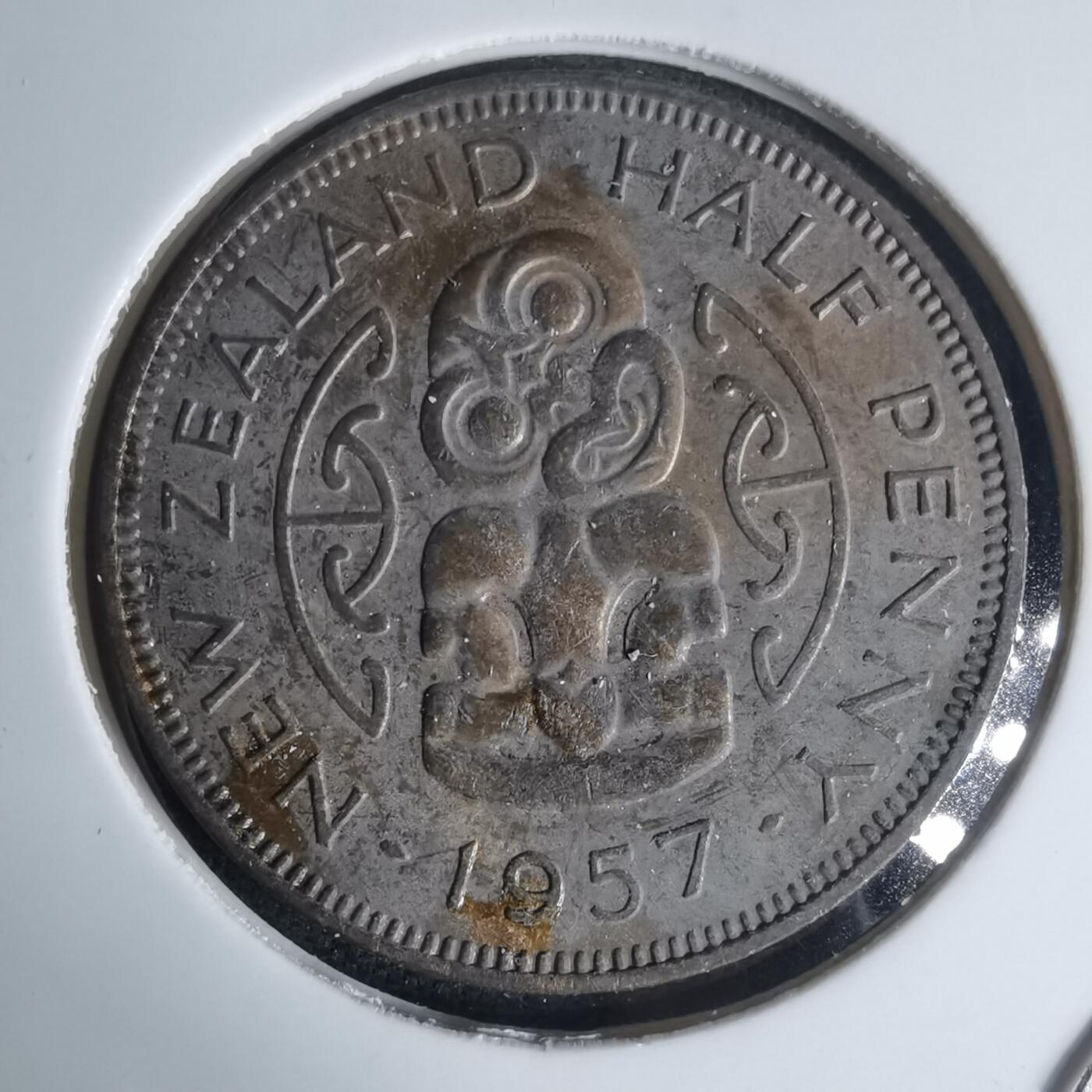 沼泽如烟--第975场 新西兰1957年半便士