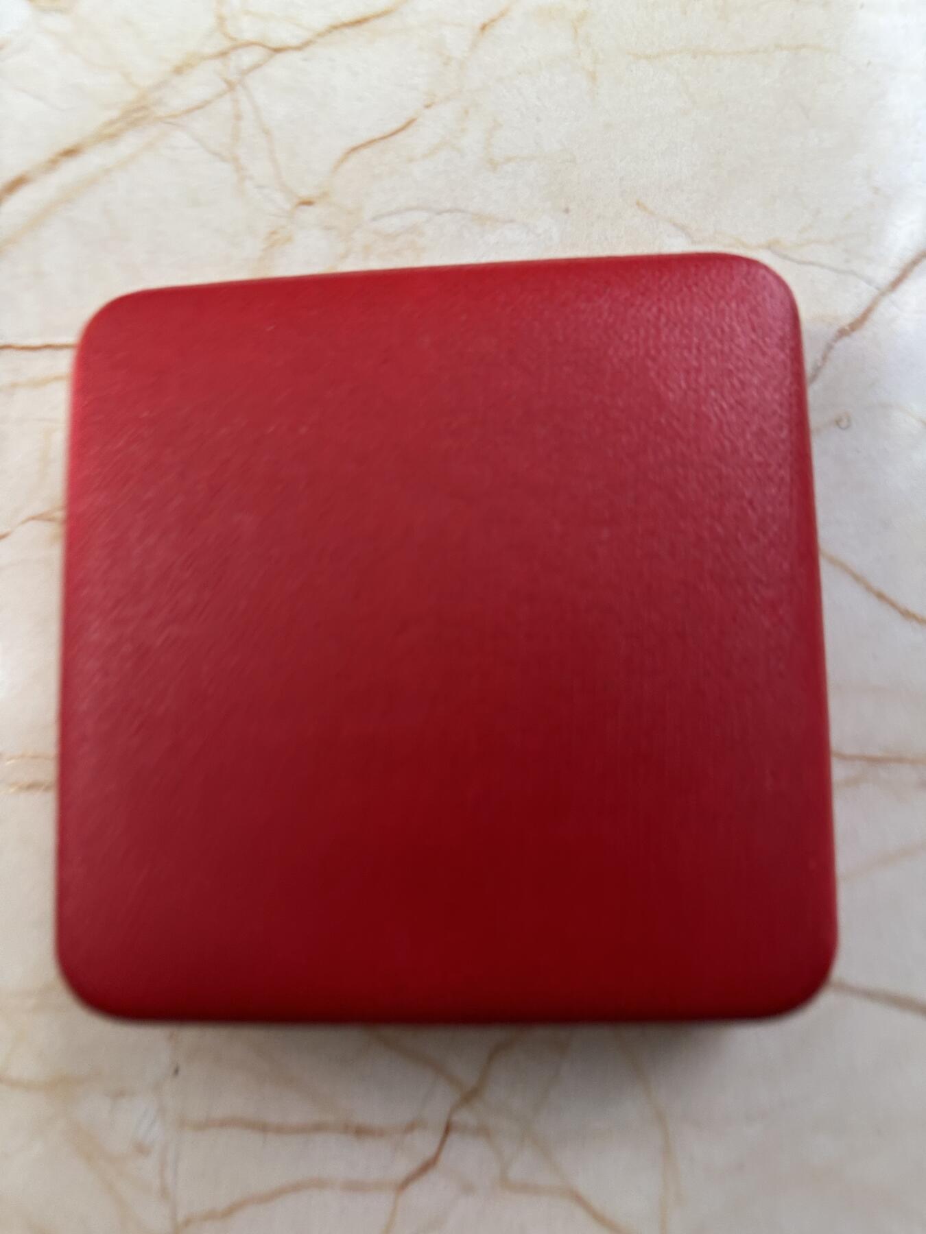 第189期拍卖 英国1998年国家医疗50便士精制加厚纪念银币，16克，925银，