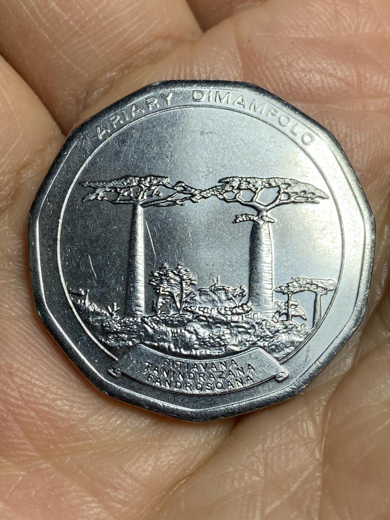 2026年第十五场(总第一百八十四场）外国好品散币场(免佣金) 马达加斯加🇲🇬2021年50法郎