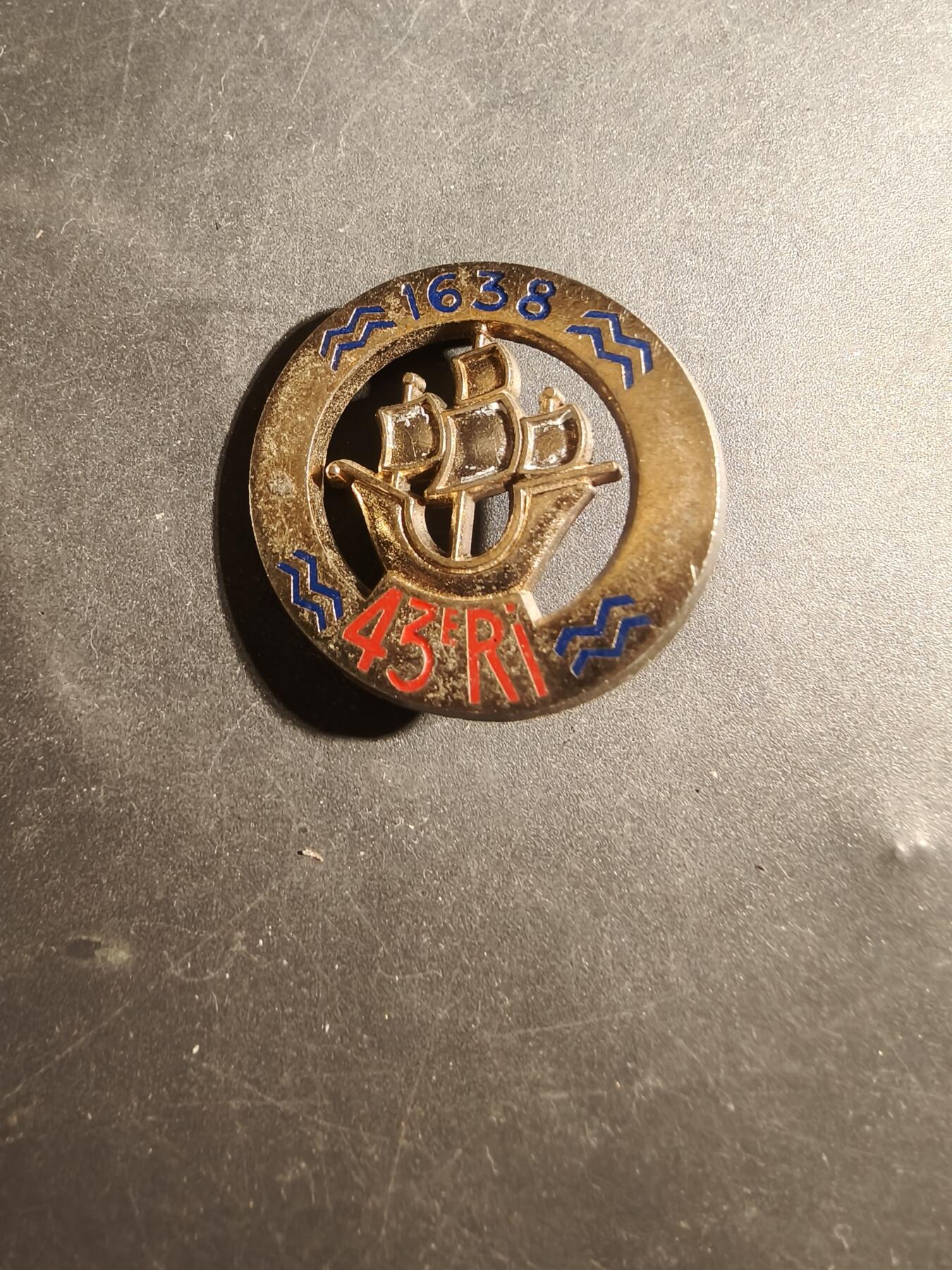 老王徽章第179期 法国第43步兵团证章
