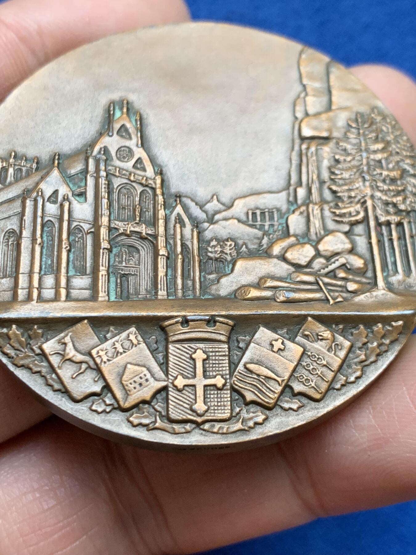 《竞宝斋》第461场 周日，周一，2场连拍 （全场包邮）欢迎送拍 法国布尔日和莱恩商会铜章 60.3克 49.6mm 丰饶角铜标