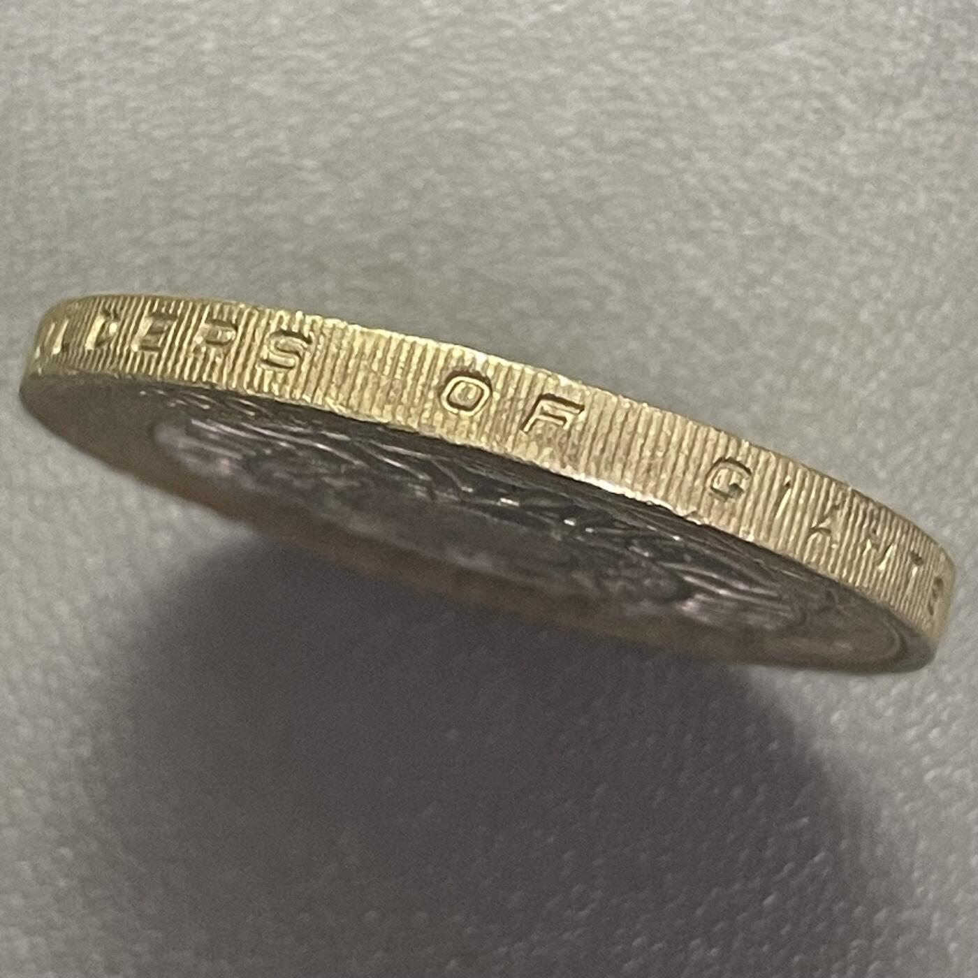 回流0125 英国2008年“科技成就”主题2英镑双色币