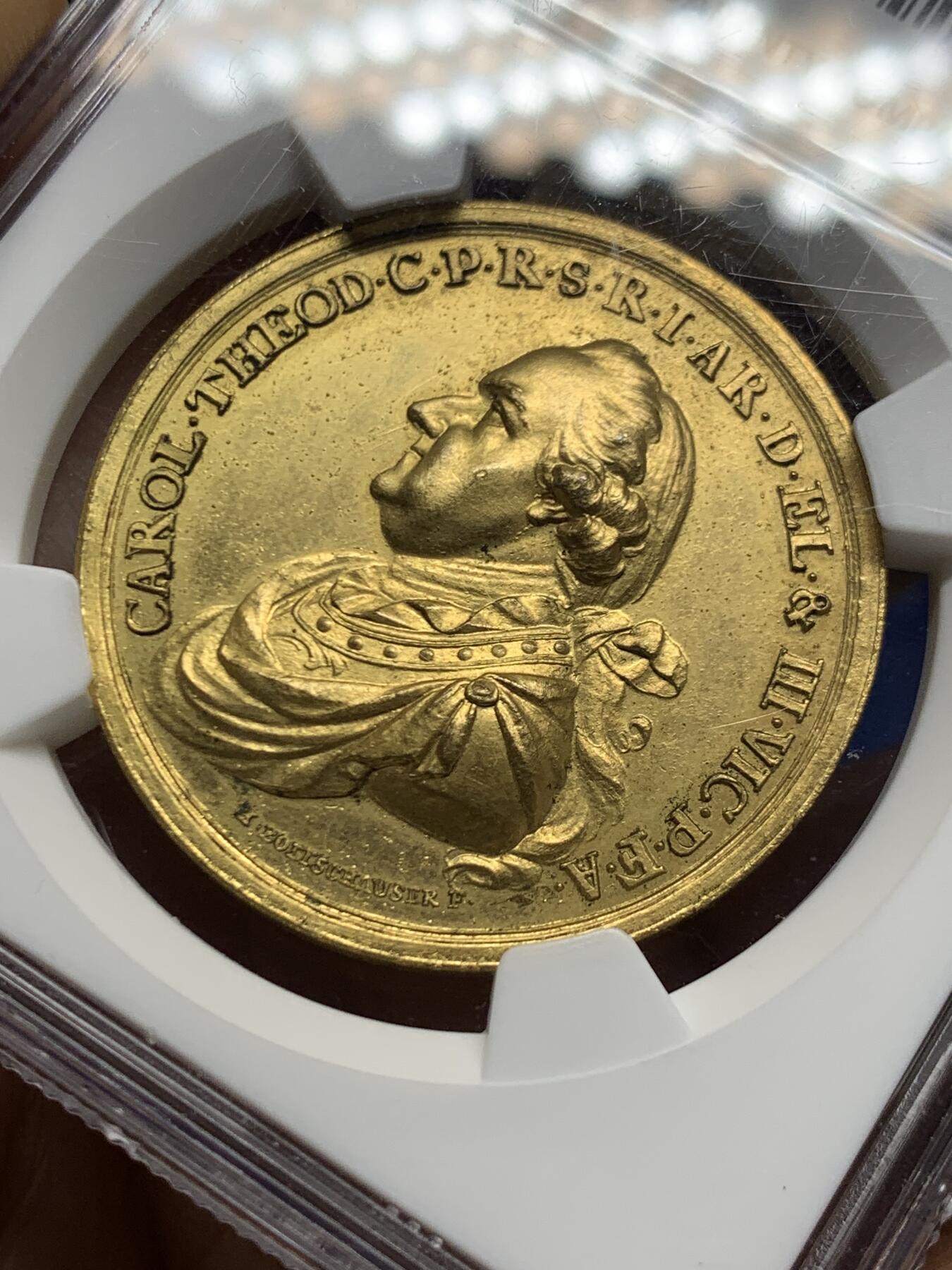 《竞宝斋》第461场 周日，周一，2场连拍 （全场包邮）欢迎送拍 NGC MS63 德国普法尔茨选侯国 纪念选侯卡尔·特奥多尔执政50周年镀金铜章 罕见品种