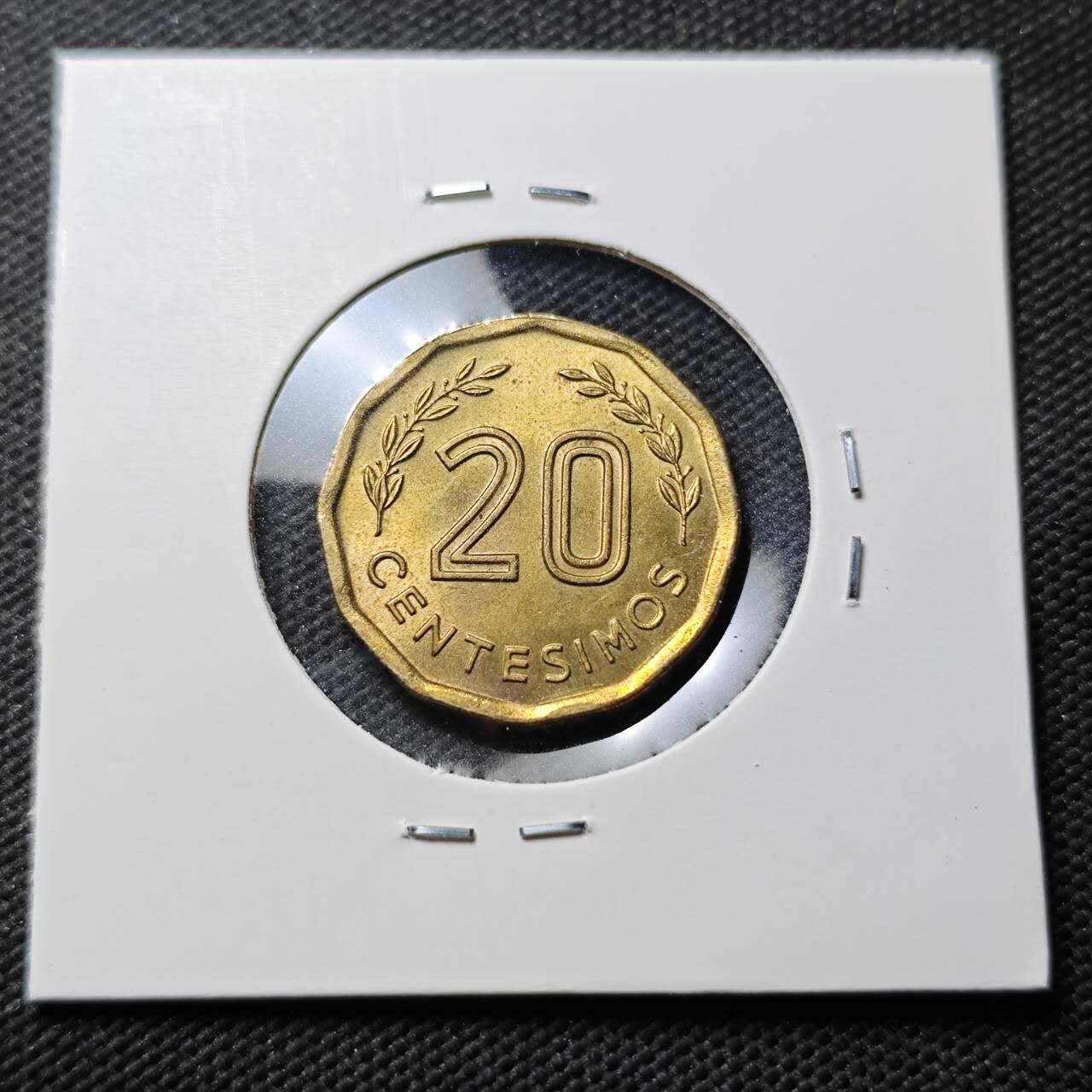 KK钱币收藏小铺  第389期  2月预留时间 周末发货 1978 乌拉圭20分铜币 好品