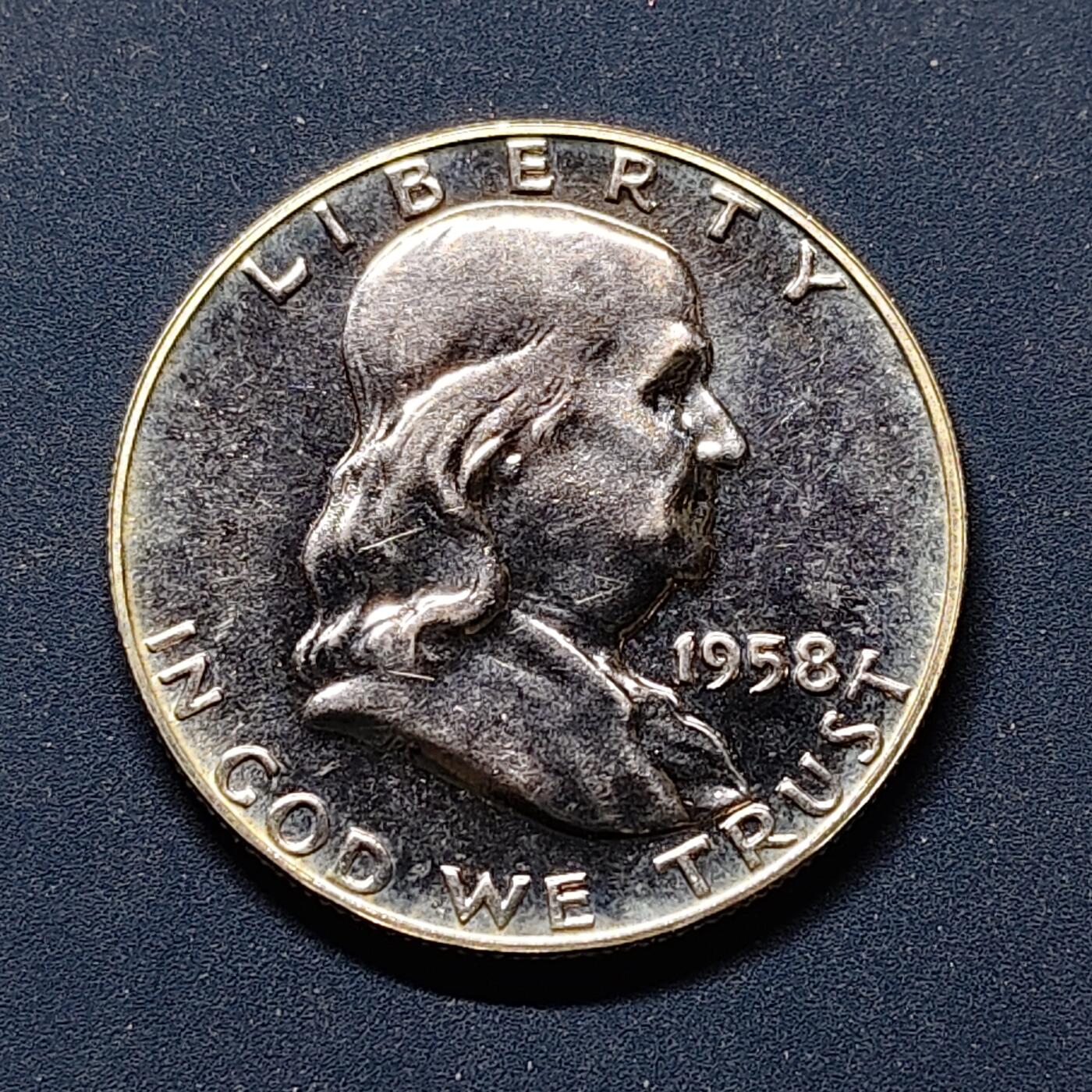 【全场包邮】纯粹捡漏拍499场-持续更新中 美国1958年富兰克林半元精制银币【31毫米12.5克90%，纯银价约316元（按28元银价折算）】