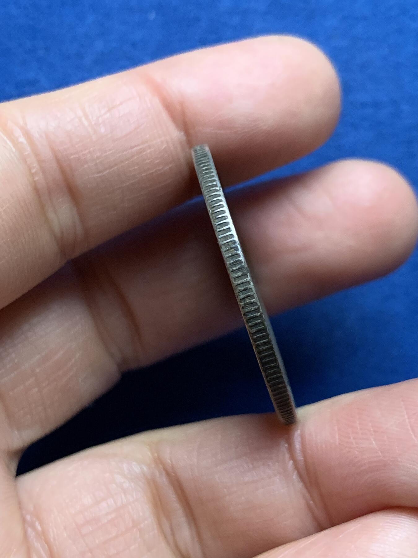 《竞宝斋》第461场 周日，周一，2场连拍 （全场包邮）欢迎送拍 真银假币 云南半圆龙 光谱点测约620银 重13.25克