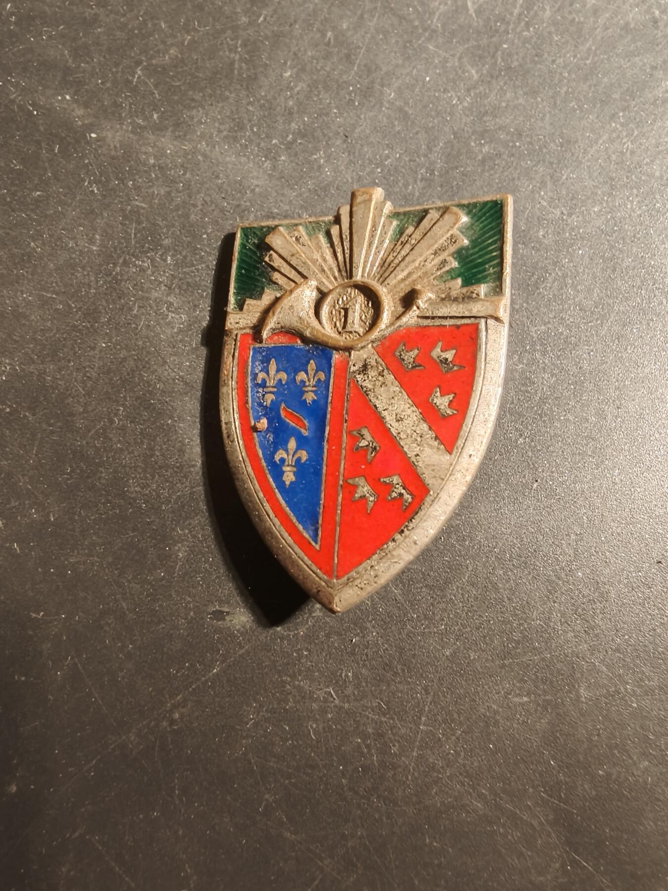 老王徽章第179期 法国陆军第1猎骑兵团证章